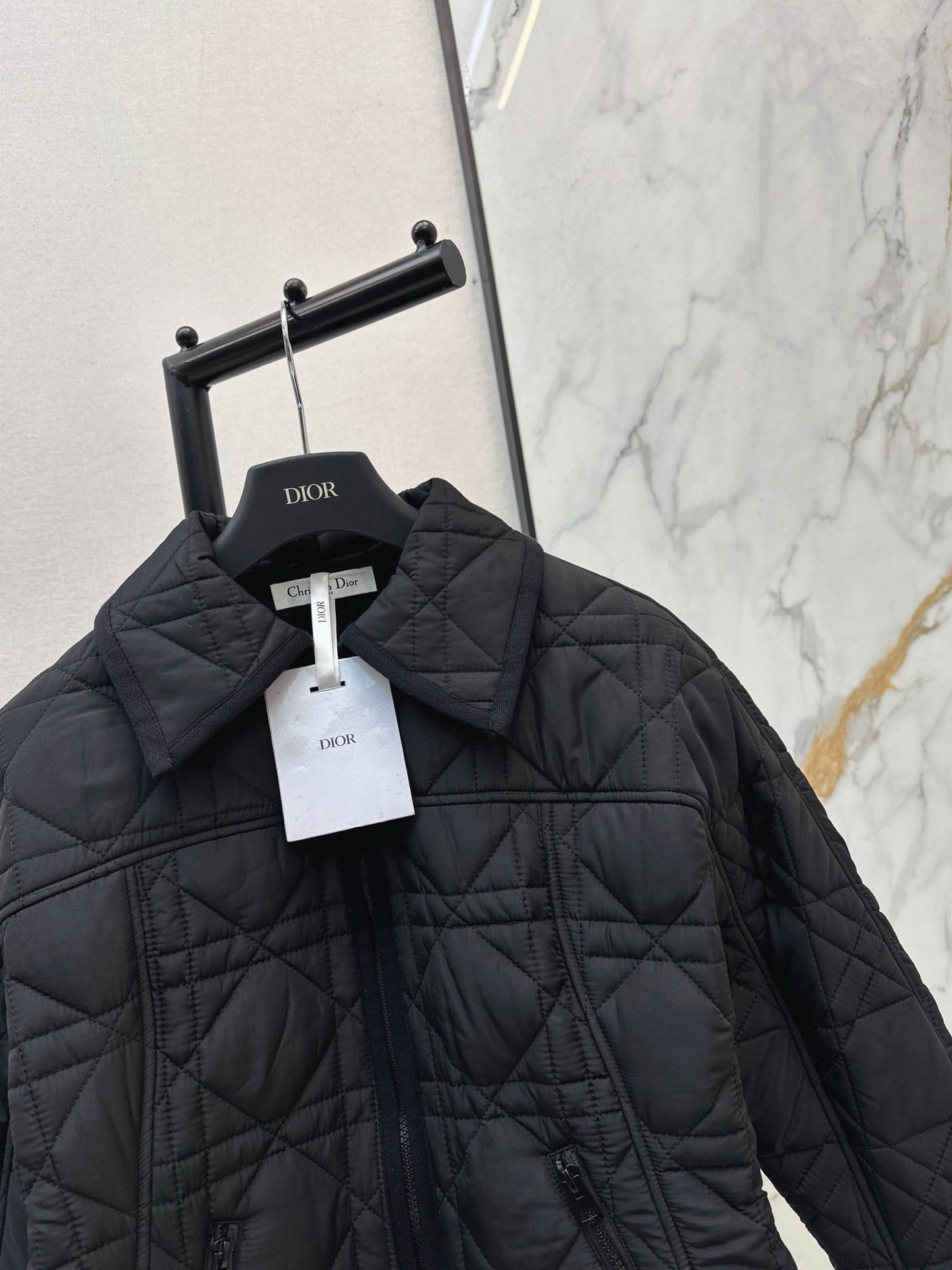 Wattierte Jacke 25SS