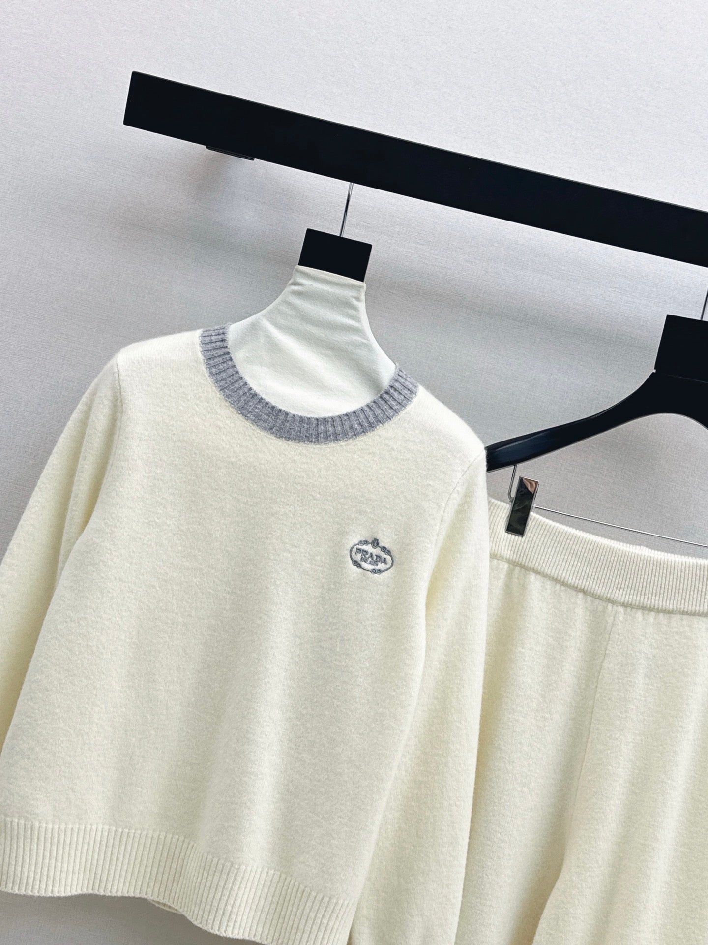 25FW NEW wool sweater +wide-leg pants outfit set