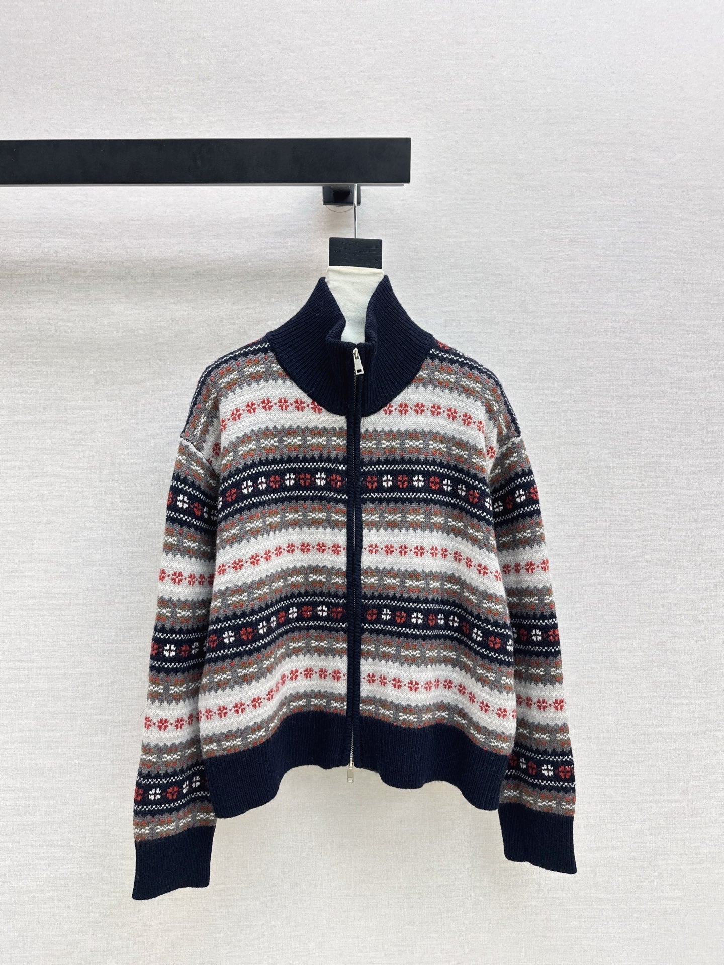 26SS Fair Isle Strickjacke