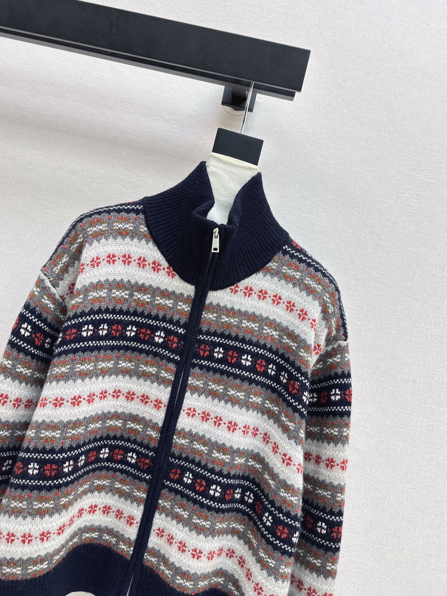 26SS Fair Isle Strickjacke