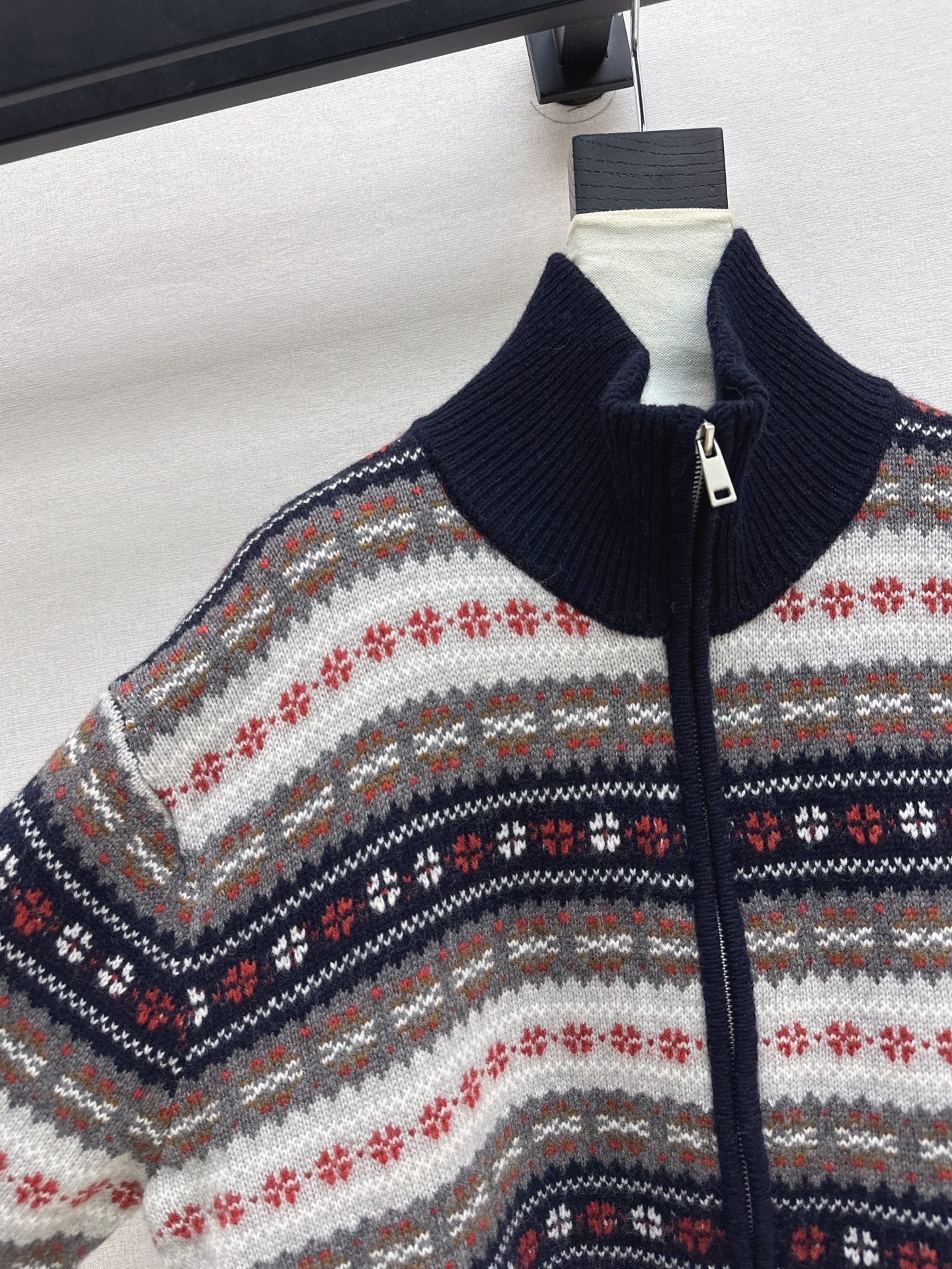 26SS Fair Isle Strickjacke