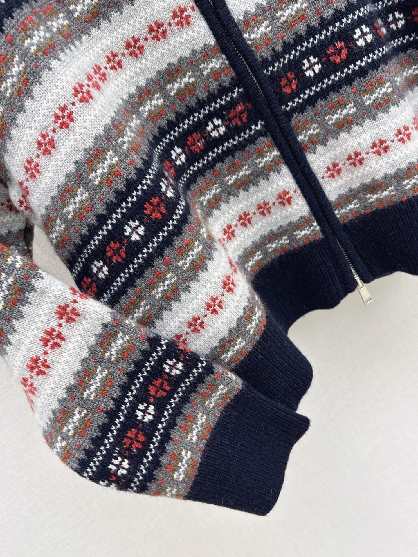 26SS Fair Isle Strickjacke
