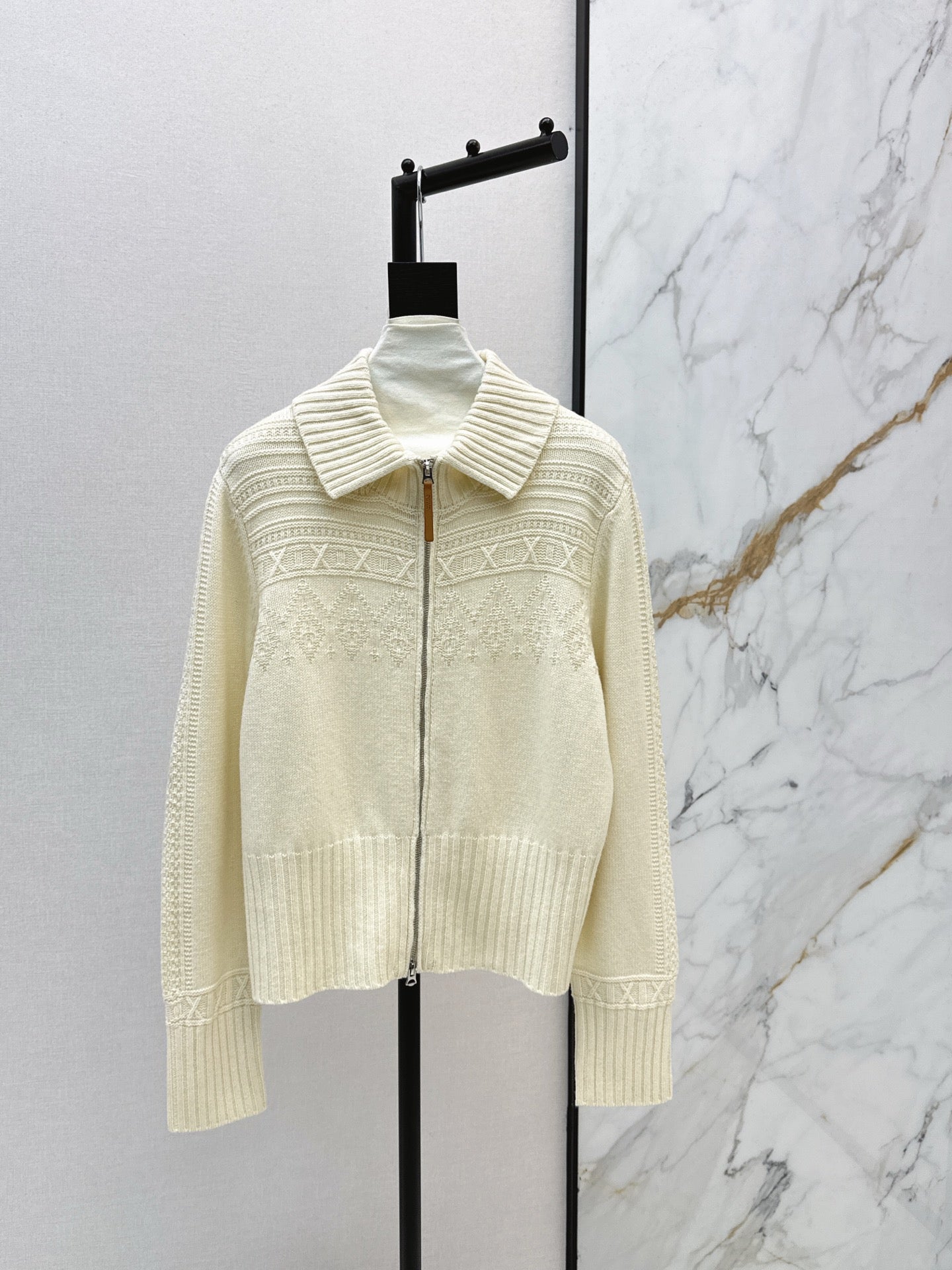 26SS  zipper sweater