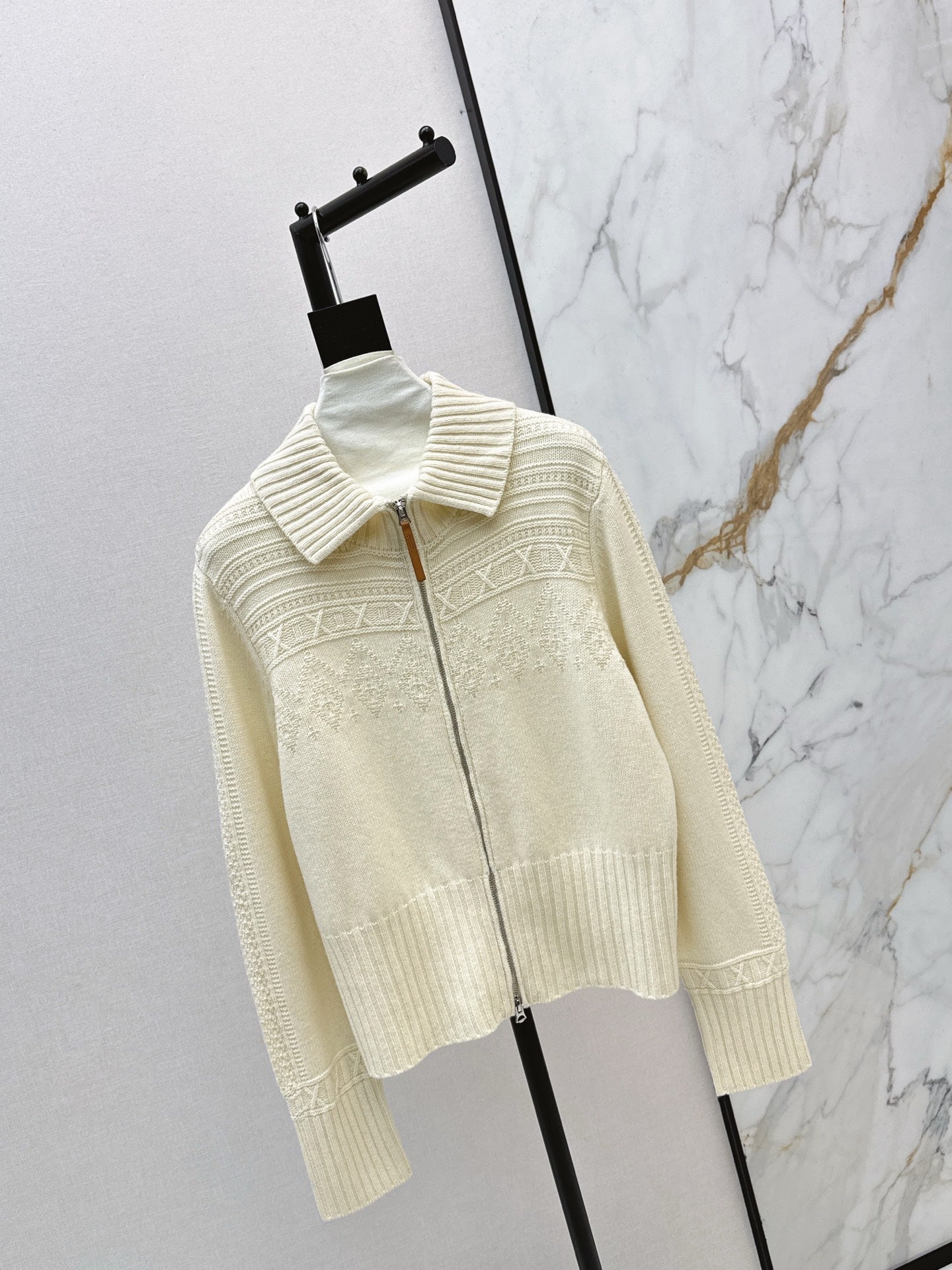 26SS  zipper sweater