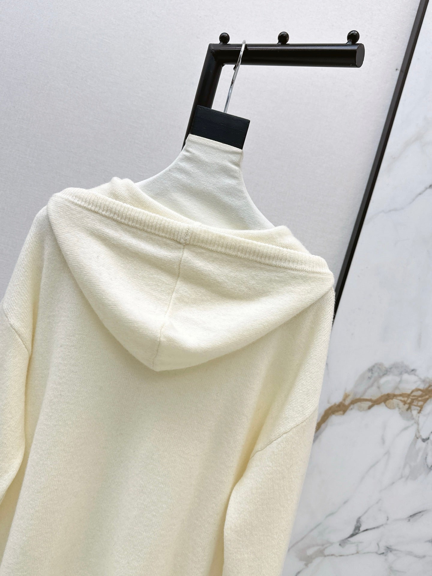 26SS Kapuzenpullover mit Strasssteinen