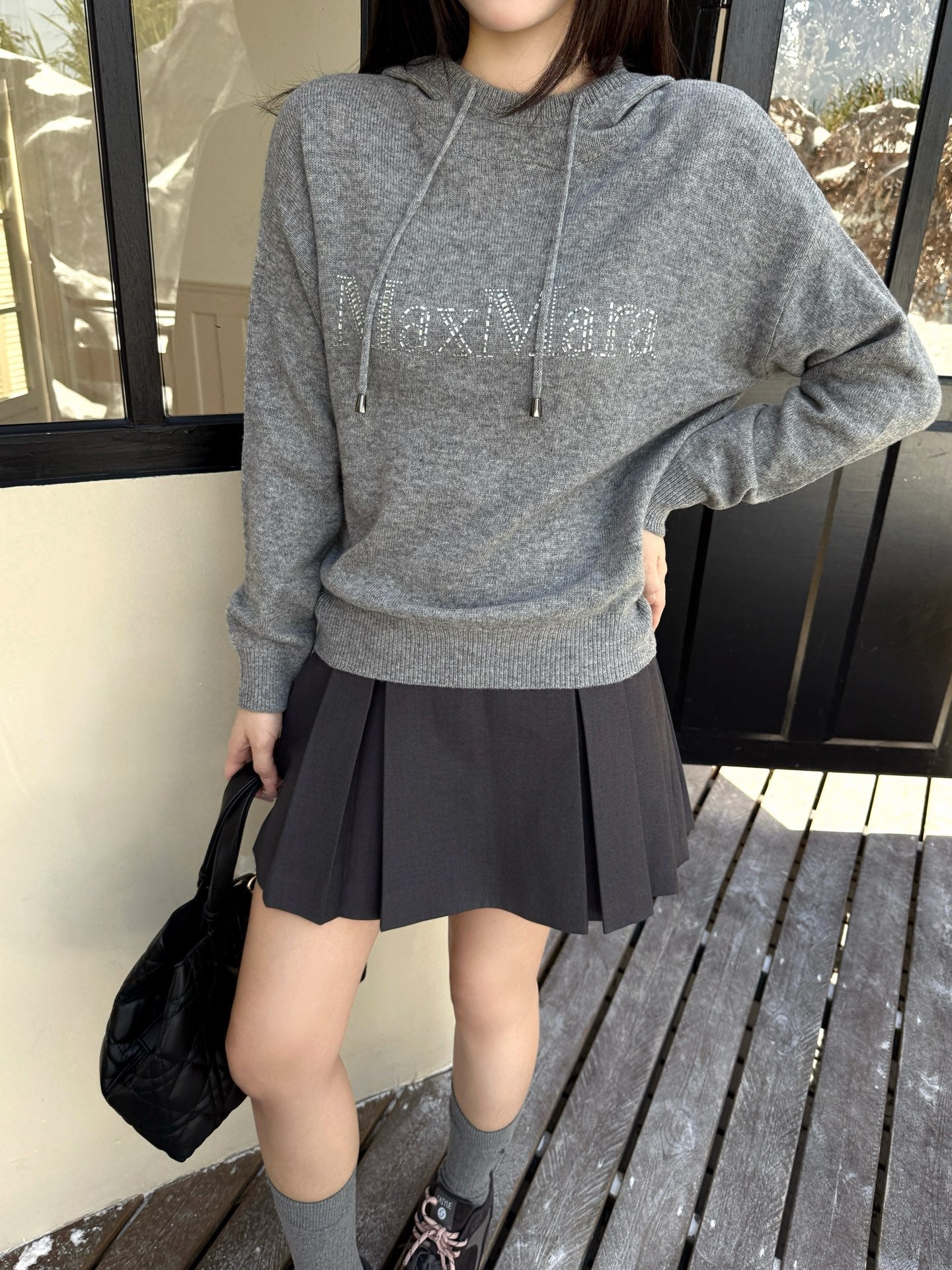 26SS Kapuzenpullover mit Strasssteinen