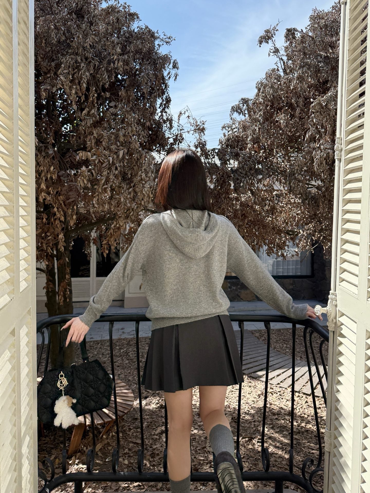 26SS Kapuzenpullover mit Strasssteinen