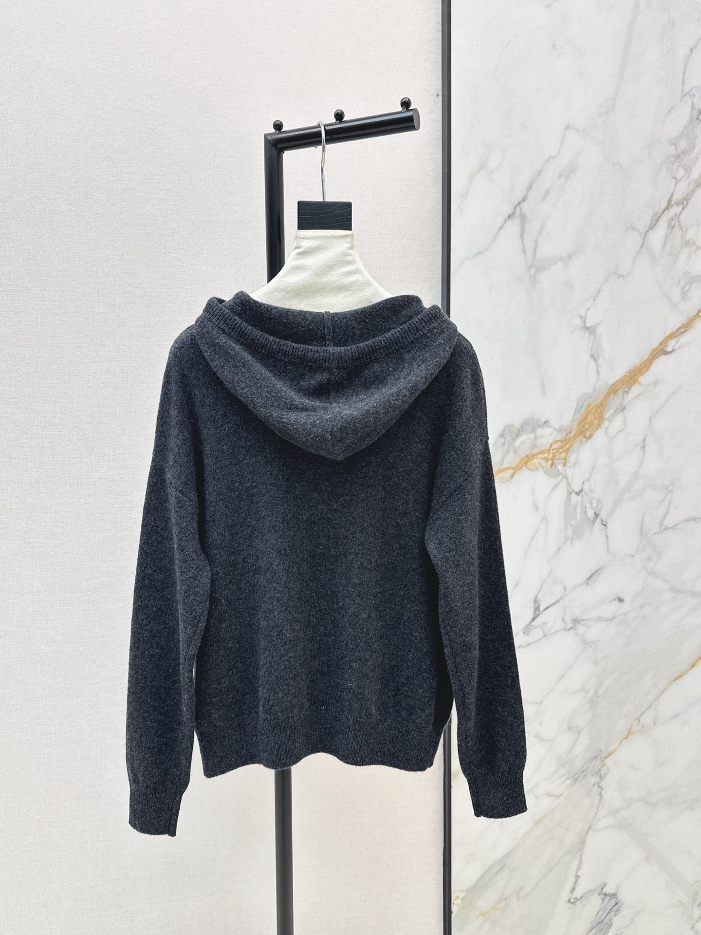 26SS Kapuzenpullover mit Strasssteinen