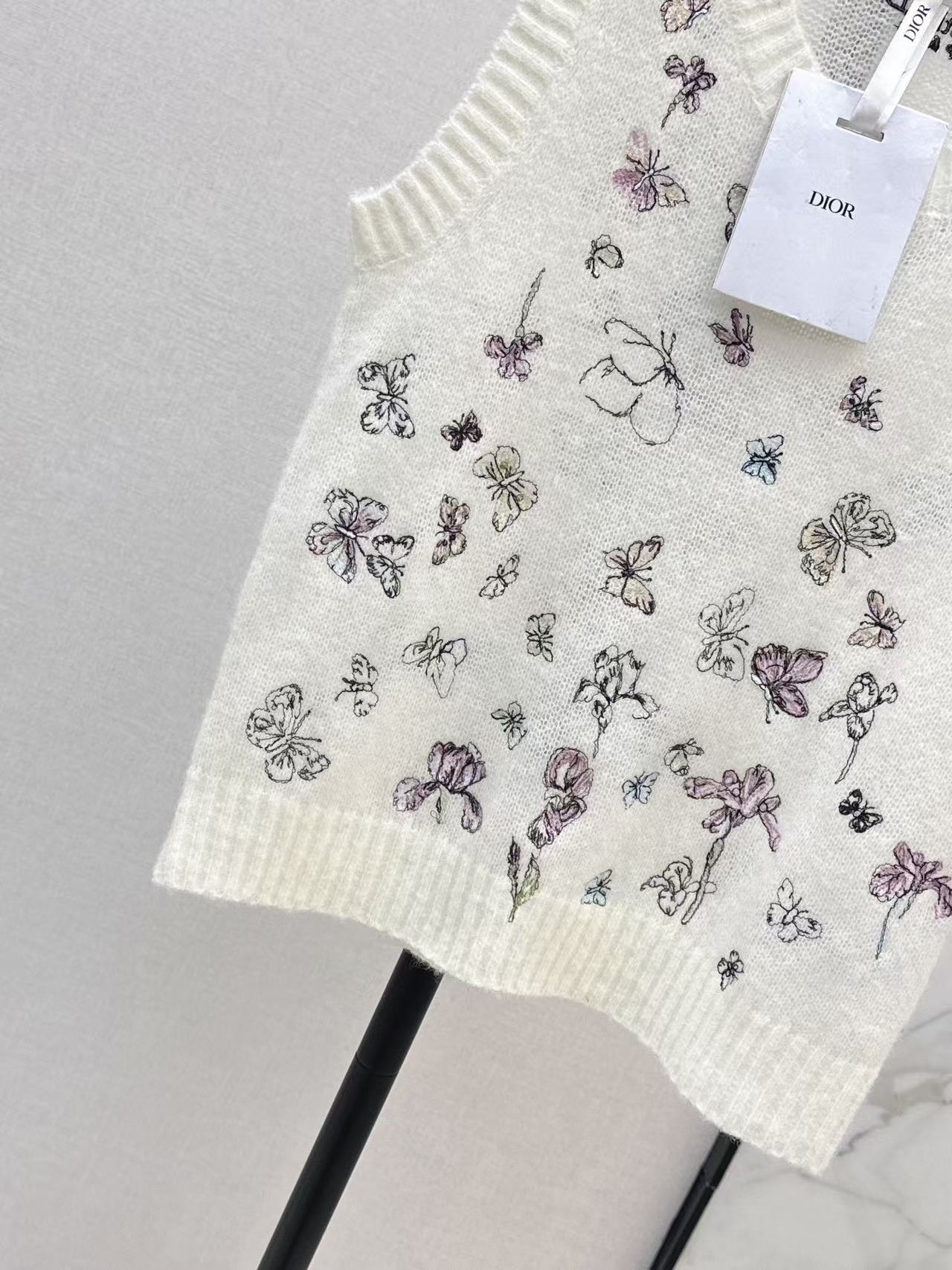 26SS  embroidery knit vest