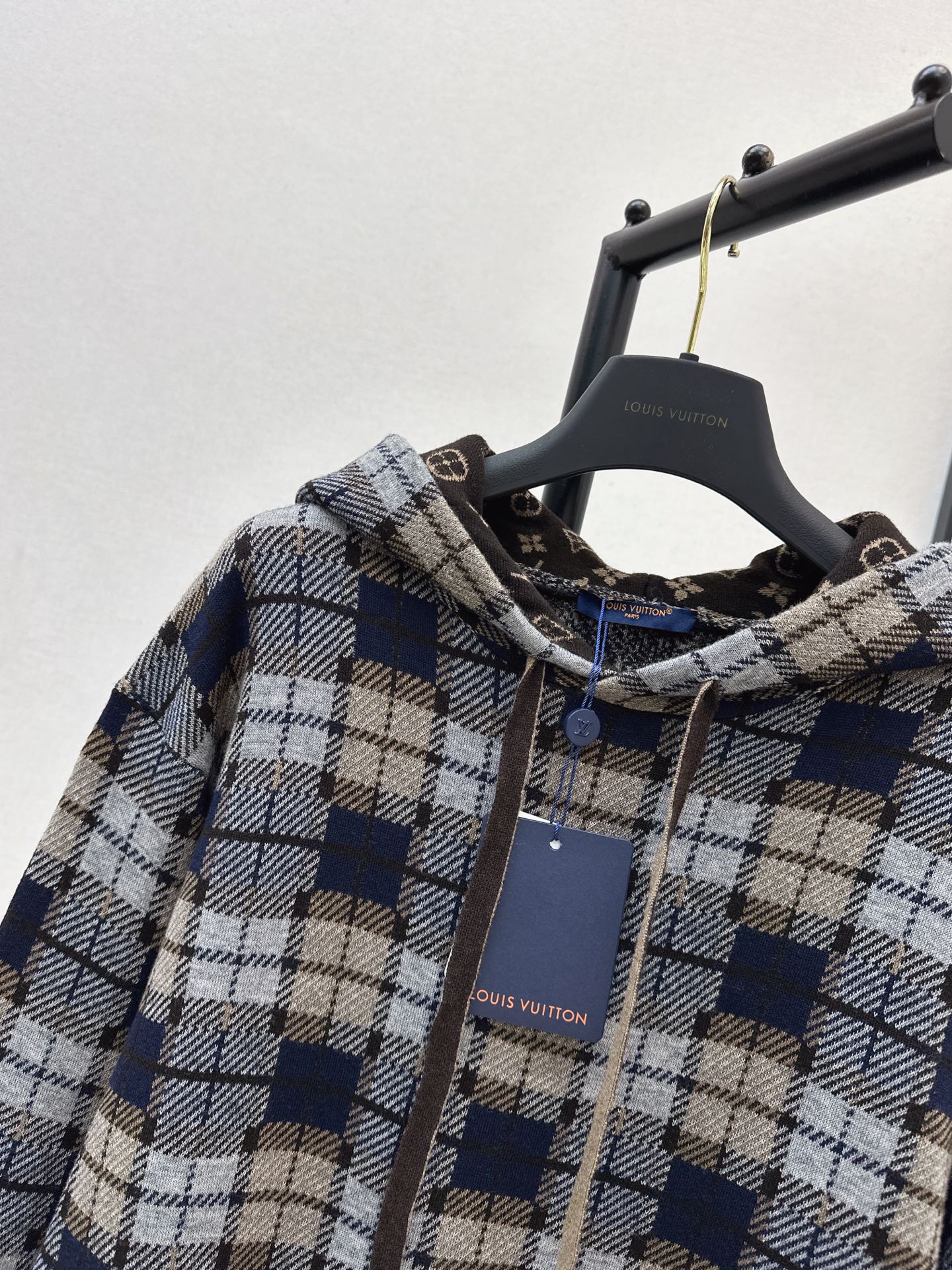 26SS hooded check sweater