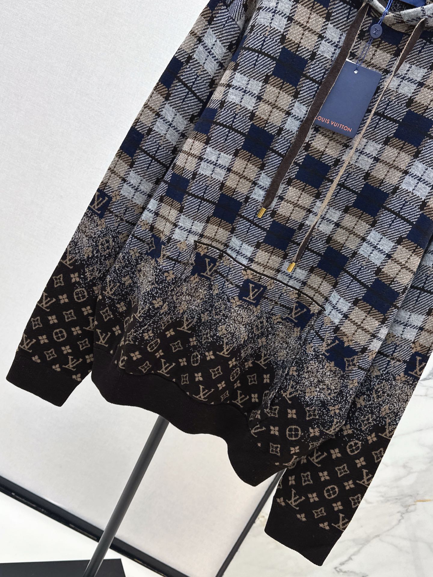 26SS hooded check sweater