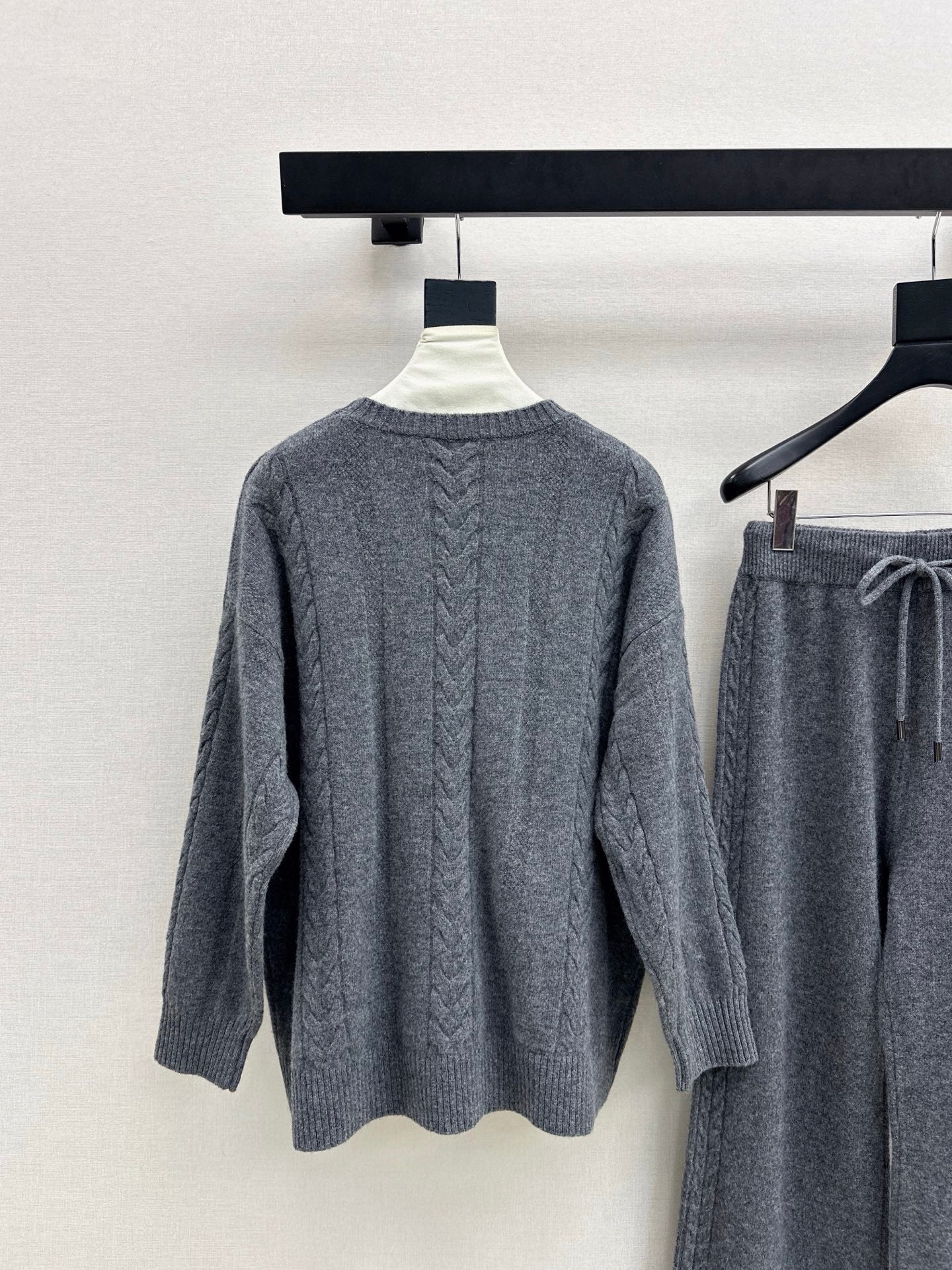 26SS wool pullover sweater+wide-leg pant outfit set