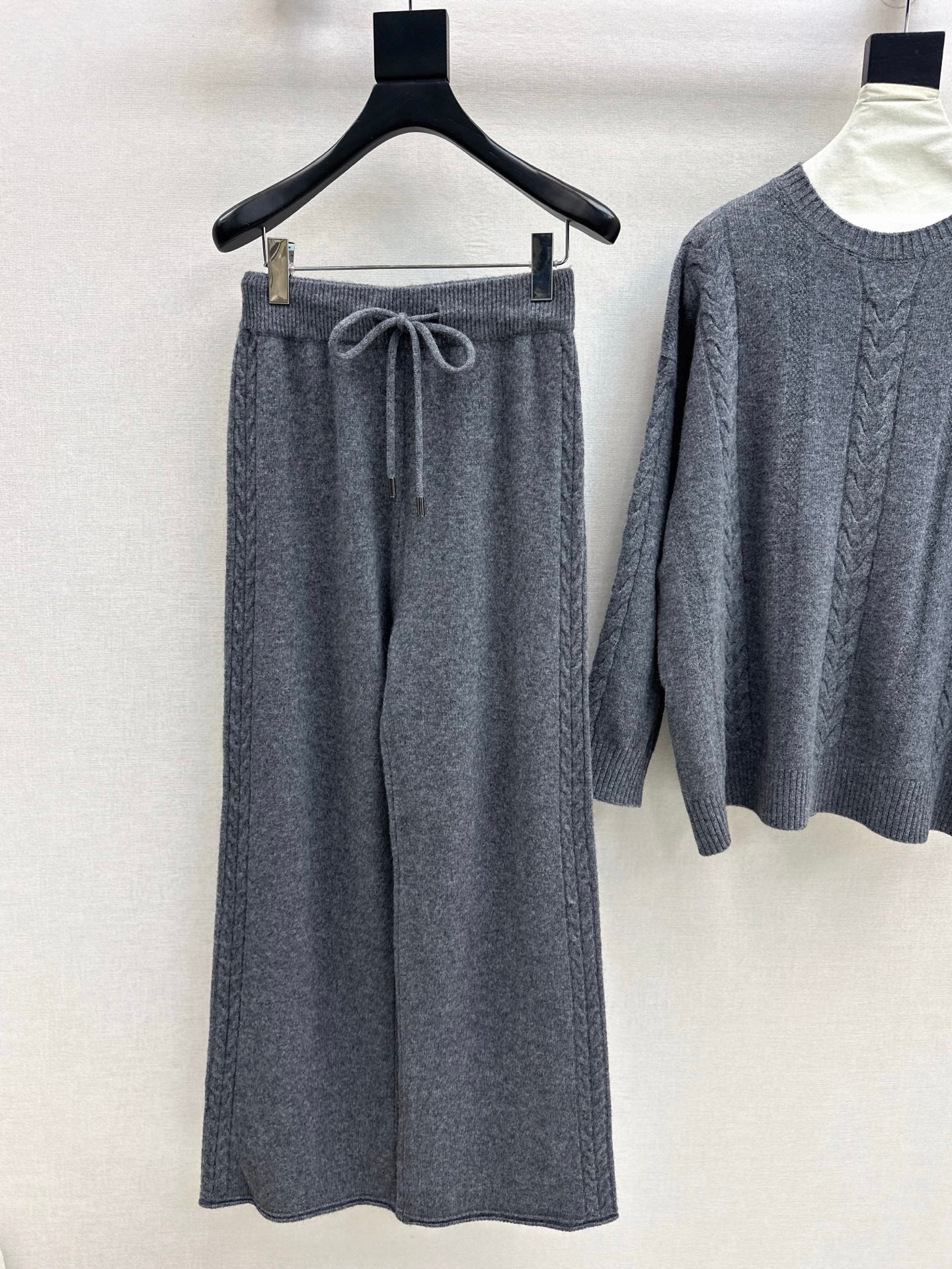 26SS wool pullover sweater+wide-leg pant outfit set