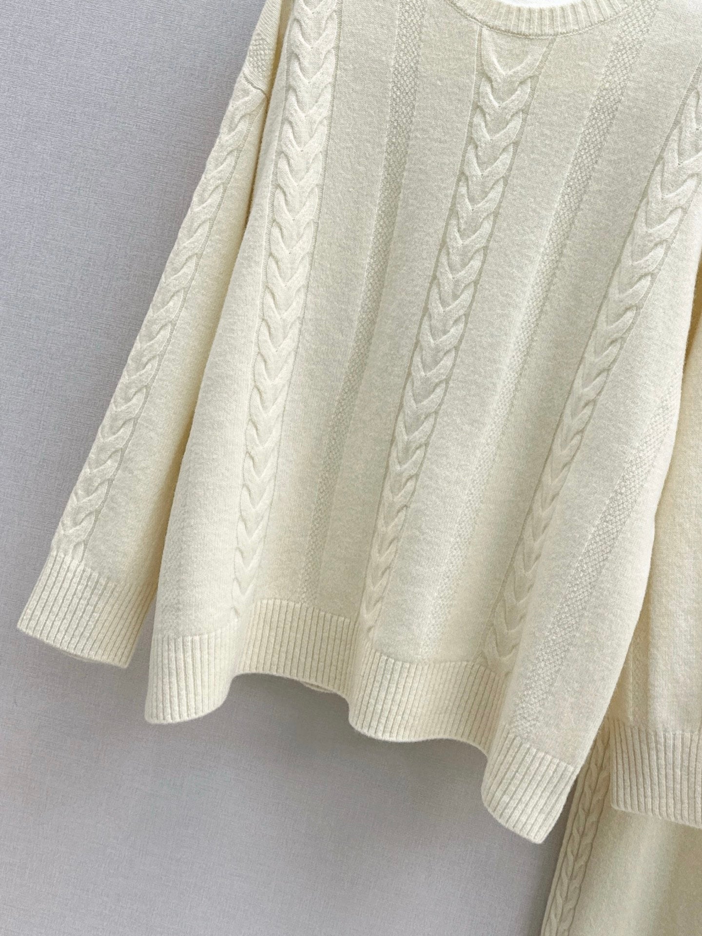 26SS wool pullover sweater+wide-leg pant outfit set