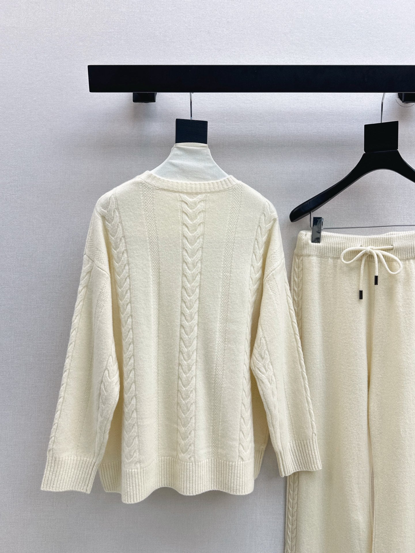 26SS wool pullover sweater+wide-leg pant outfit set