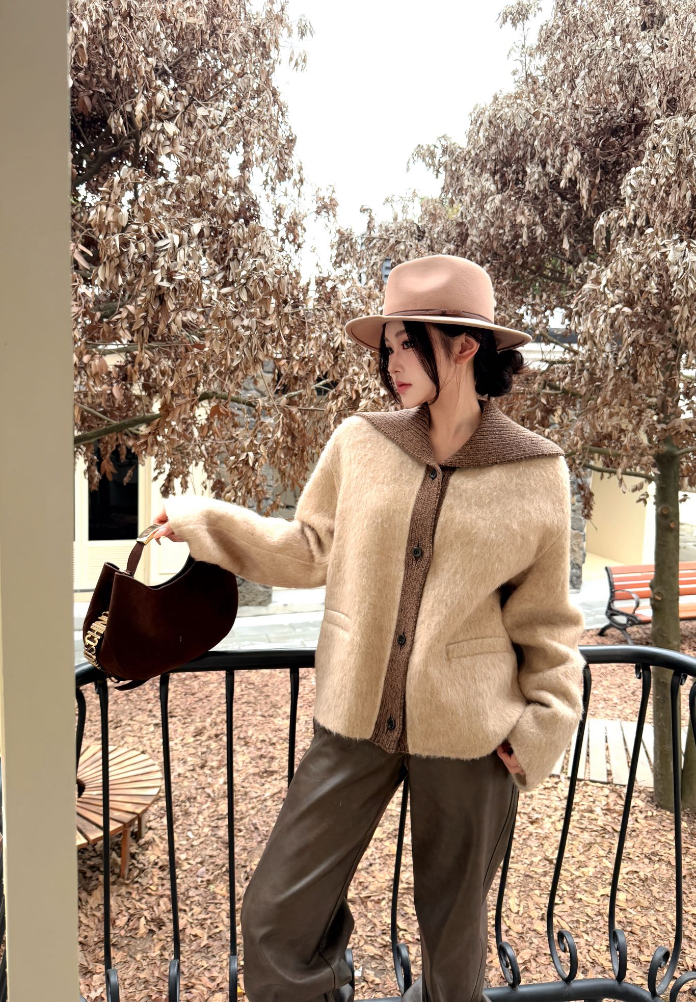 25FW  contrast woolen jacket