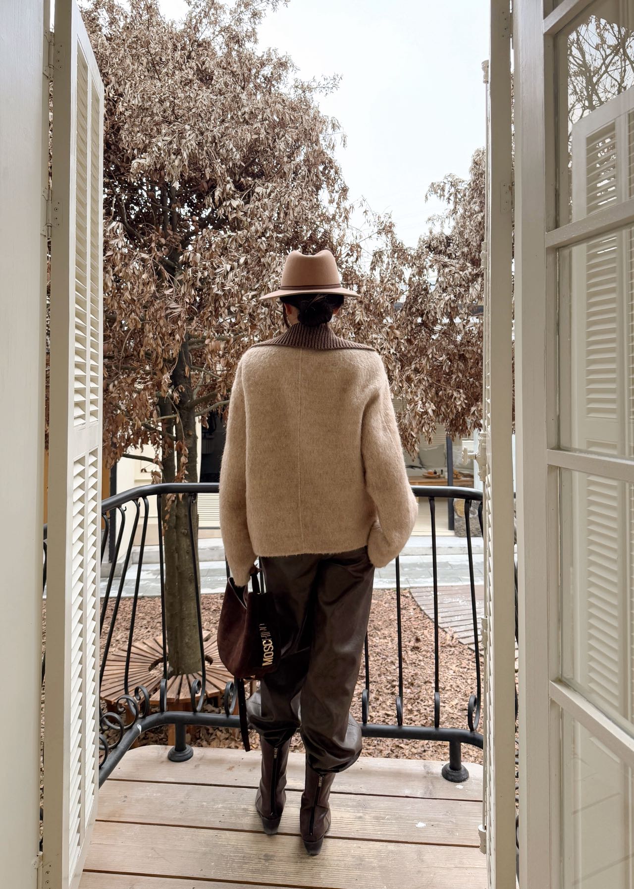 25FW  contrast woolen jacket