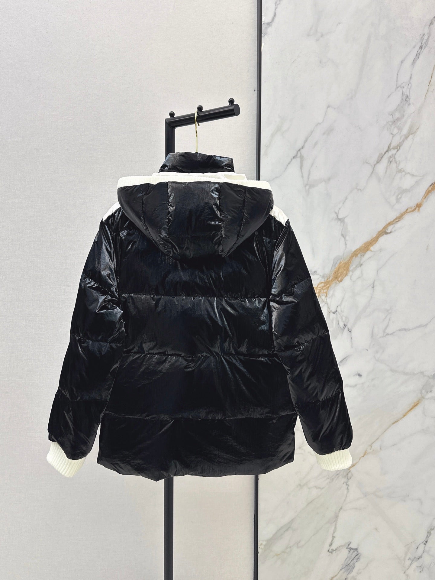 25FW  down jacket