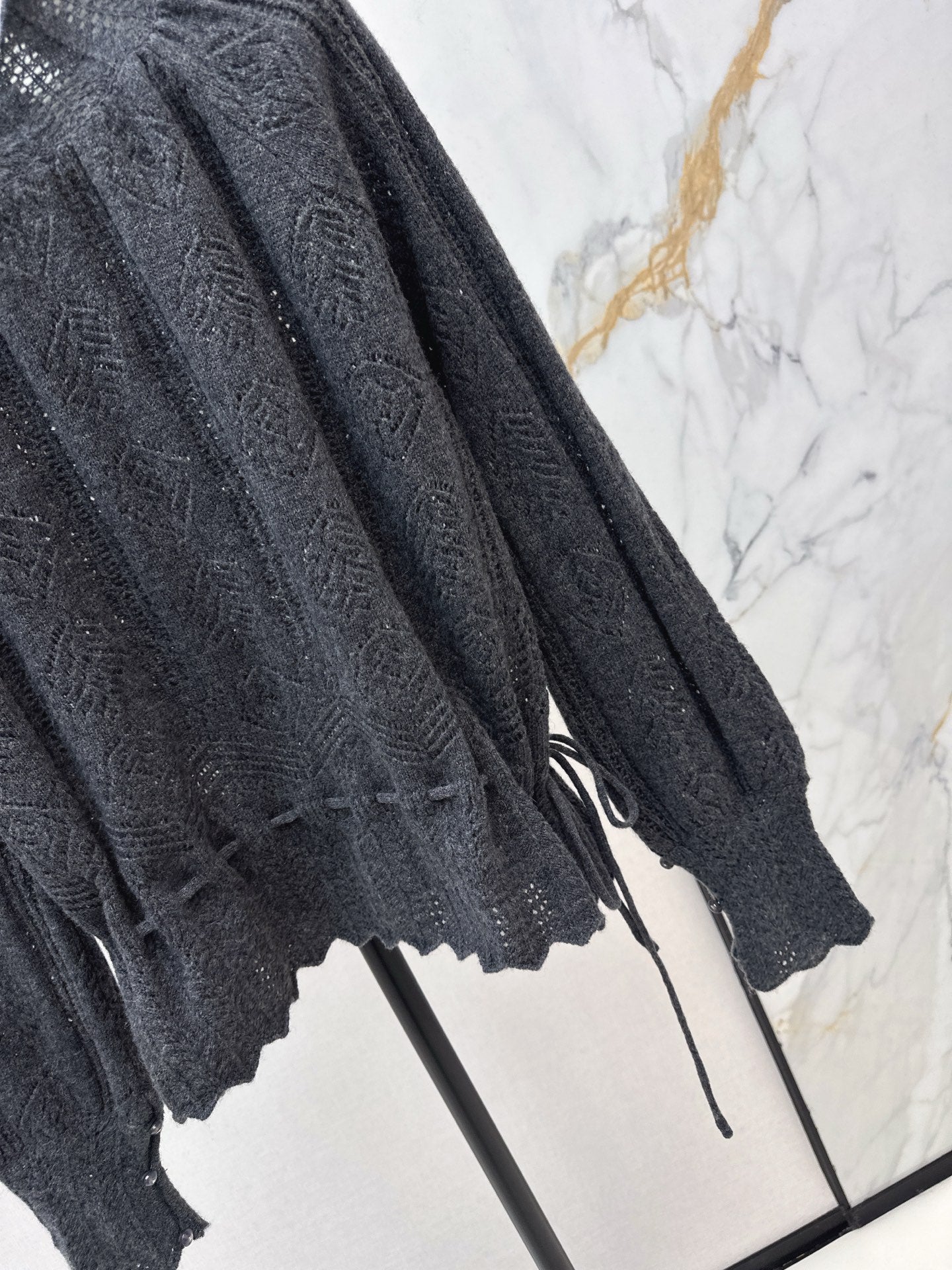 26SS Kordelzug-Pullover
