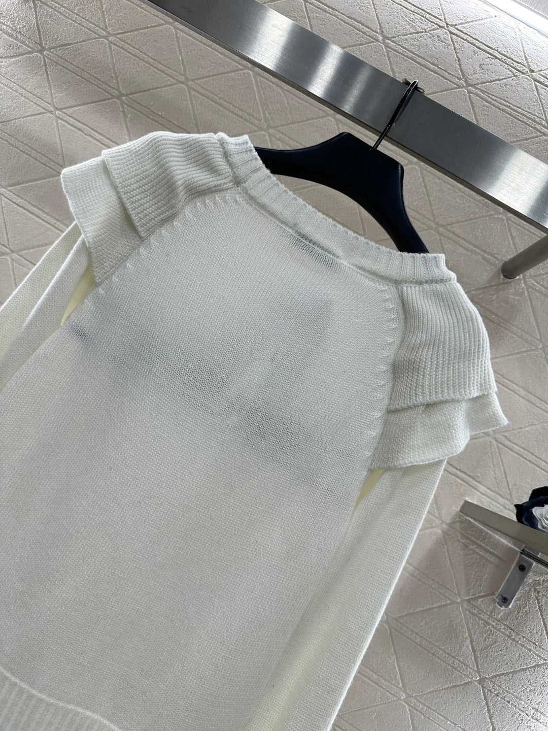 25FW  pullover sweater