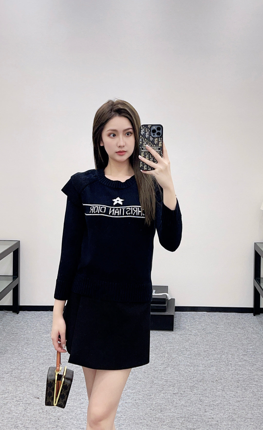 25FW  pullover sweater