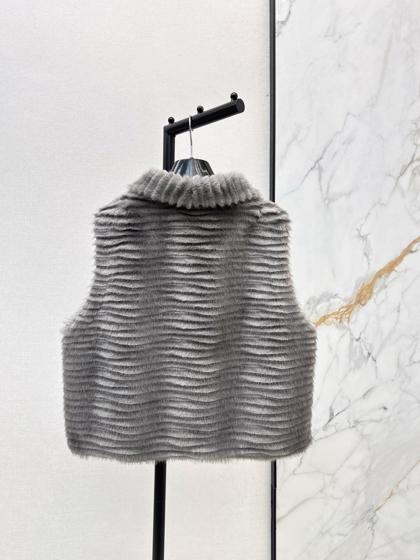 25FW  fur vest jacket