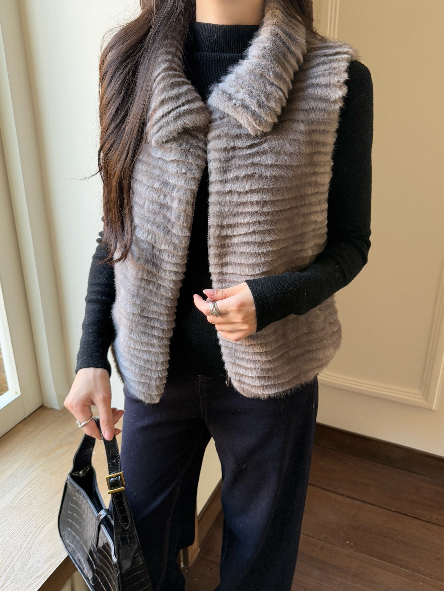 25FW  fur vest jacket