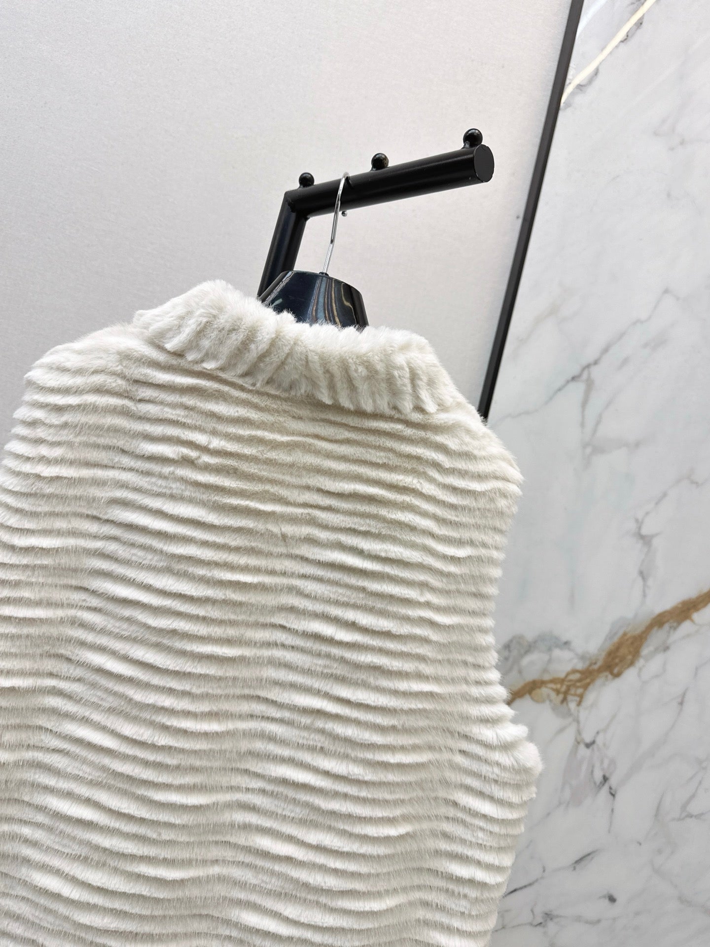 25FW  fur vest jacket