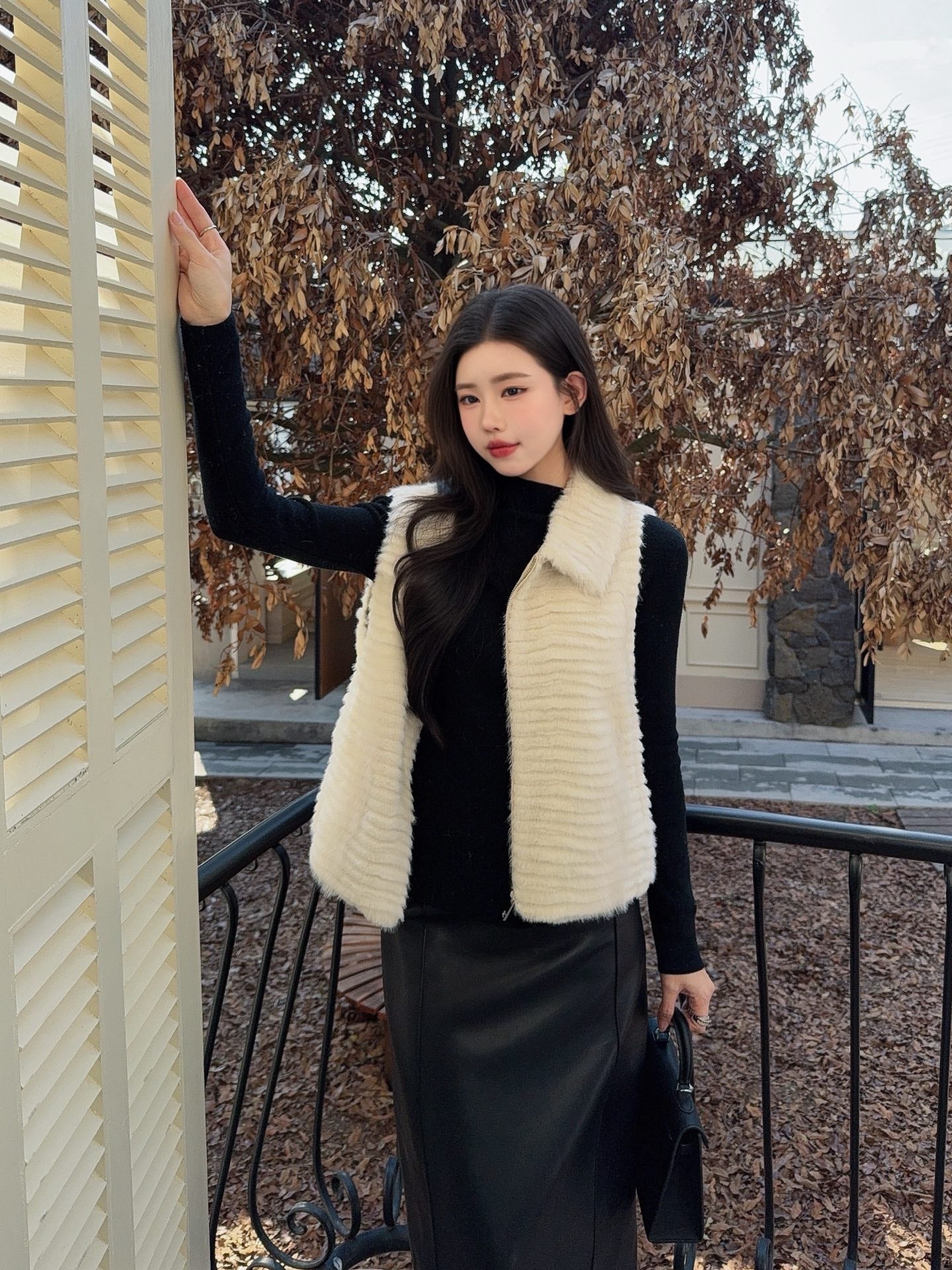 25FW  fur vest jacket