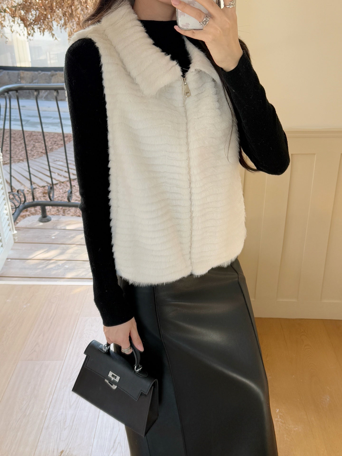 25FW  fur vest jacket