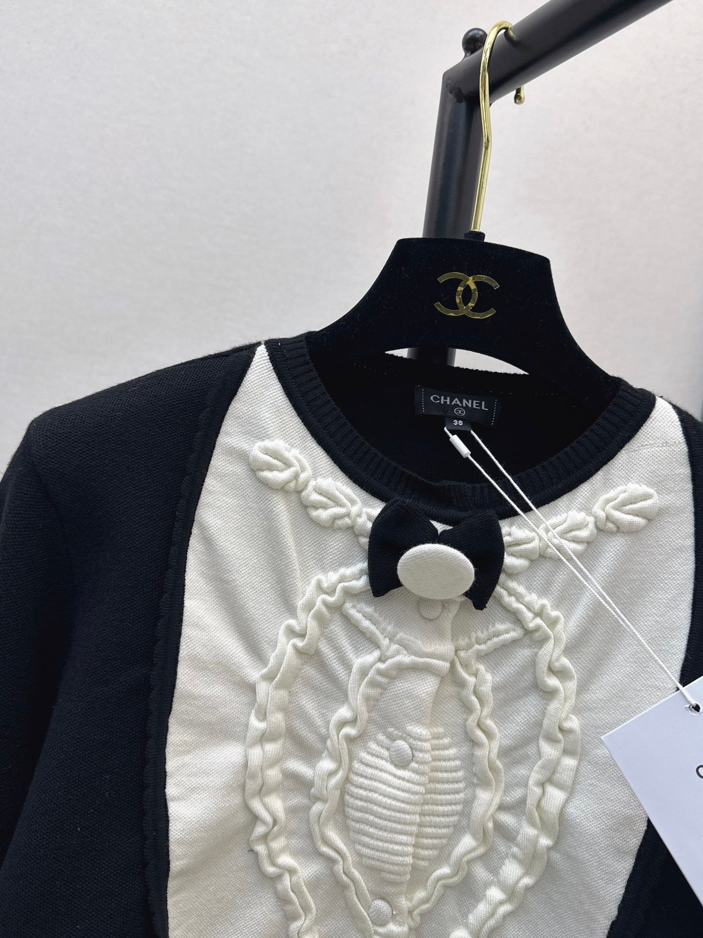 26SS contract sweater