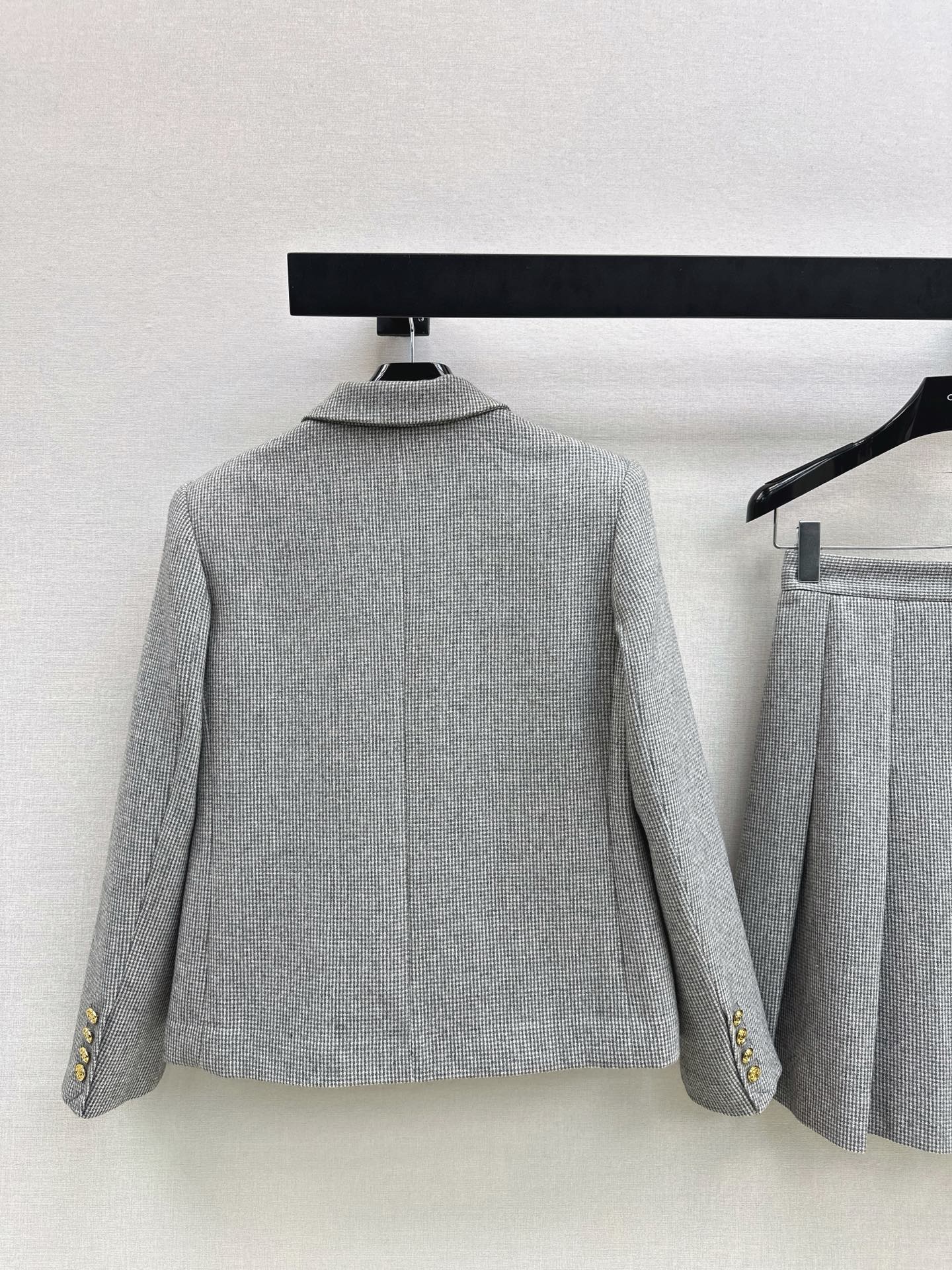 26SS NEUER Wollblazer