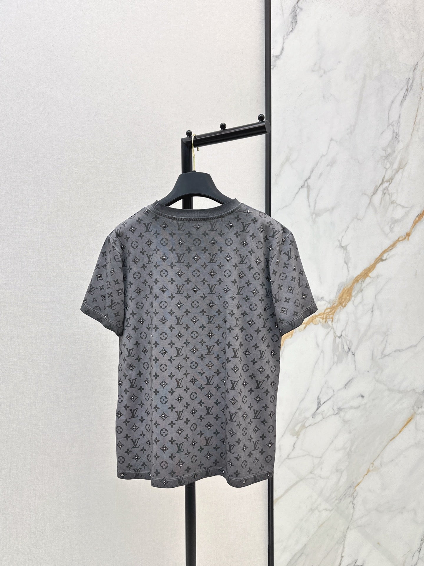 26SS NEUES T-Shirt mit klassischem Logo-Muster