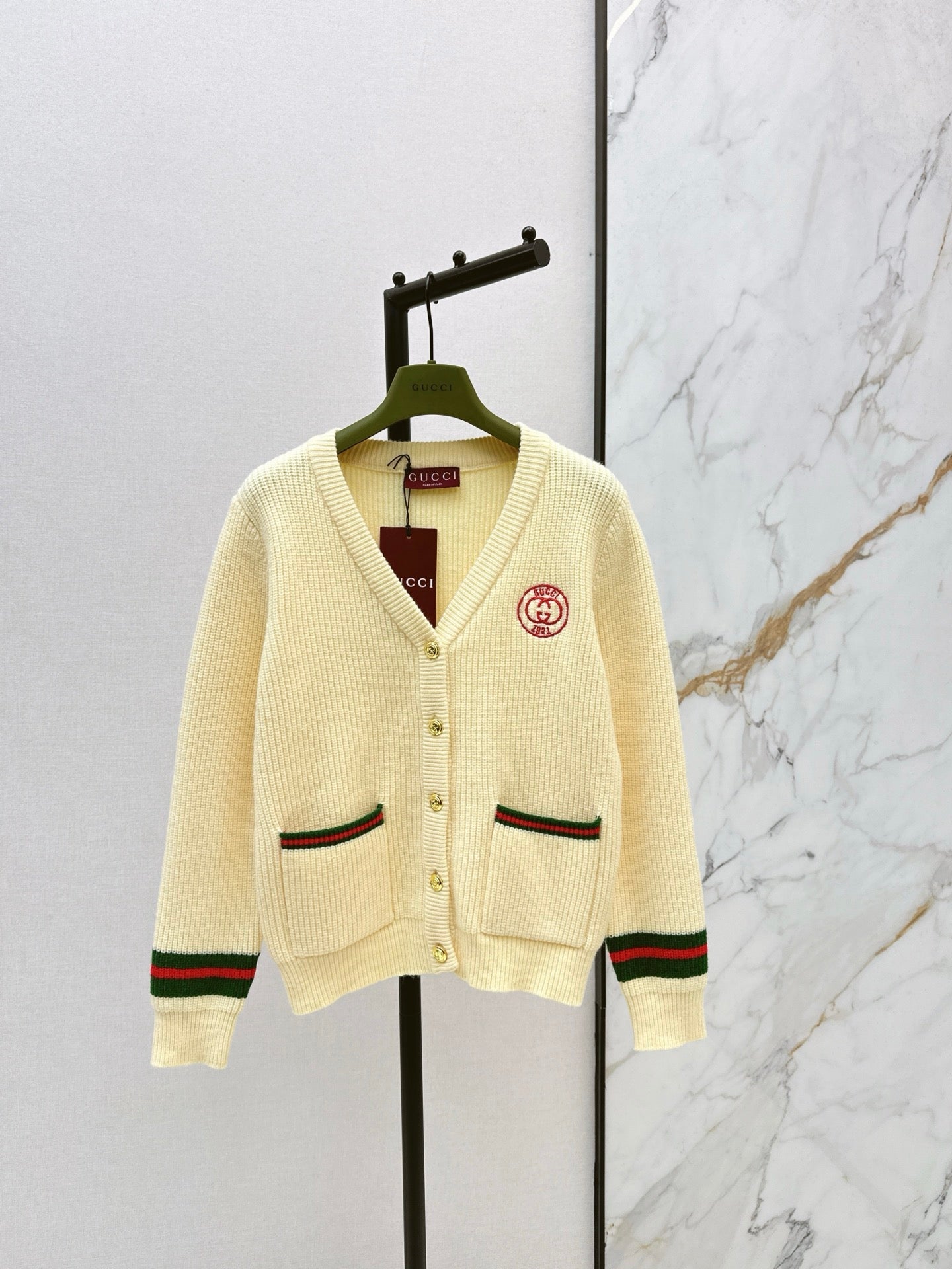 26SS NEU Klassischer Logo-Muster V-Ausschnitt Cardigan