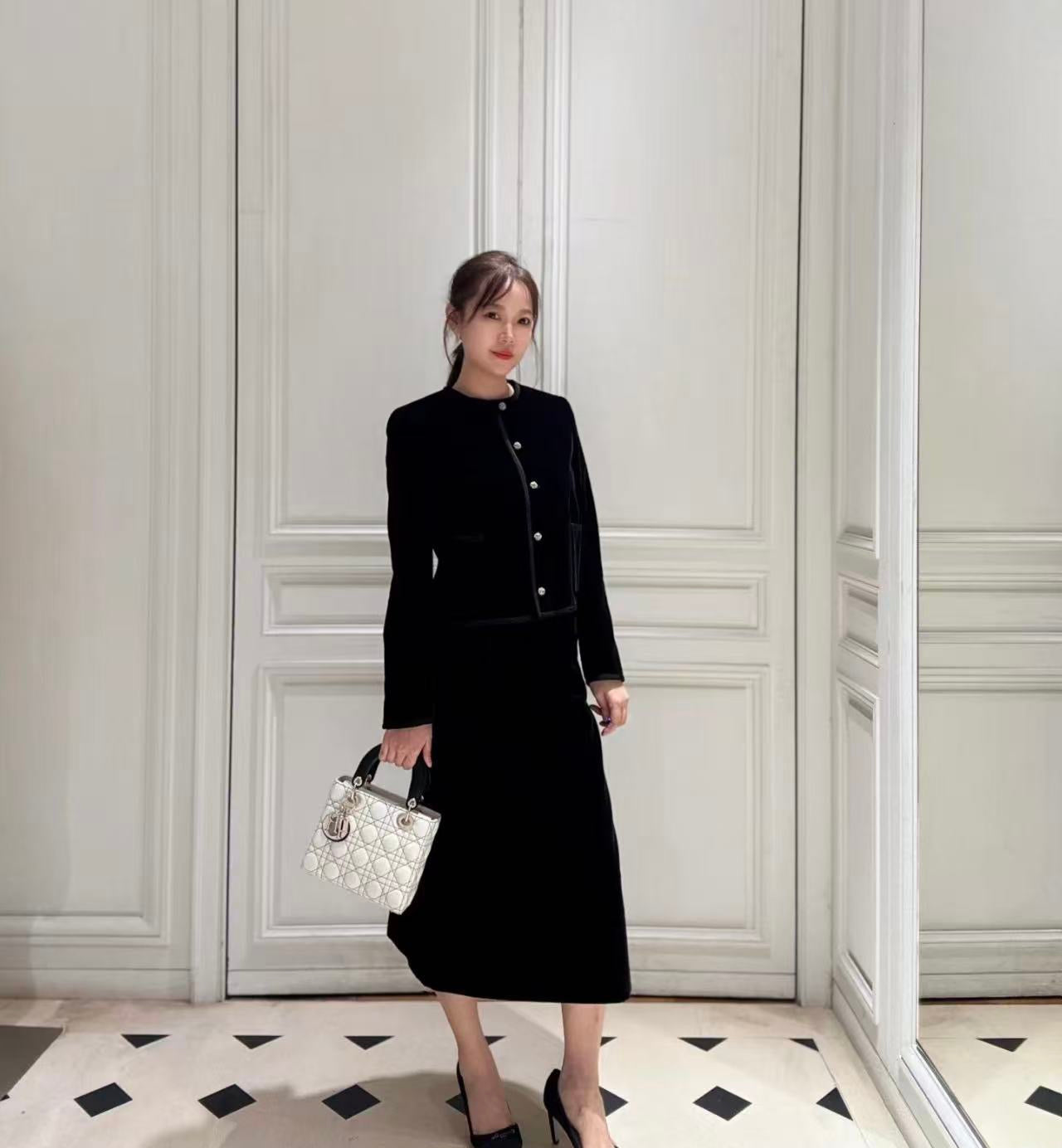 26SS NEW velvet jacket+skirts outfit sets