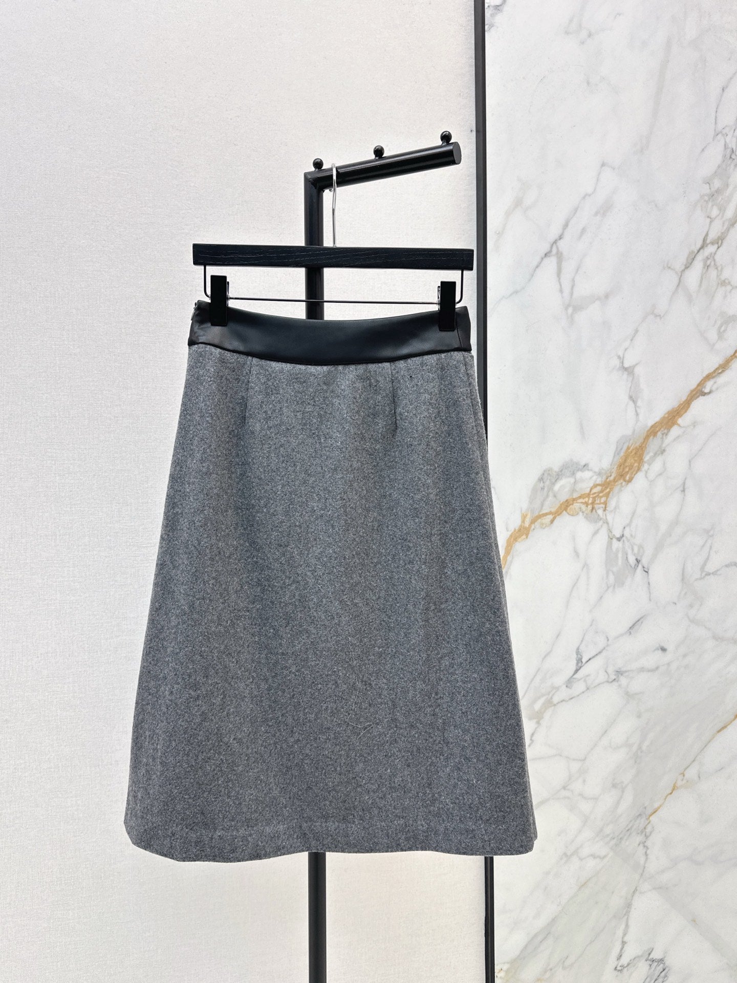 26SS NEW contract pu skirts