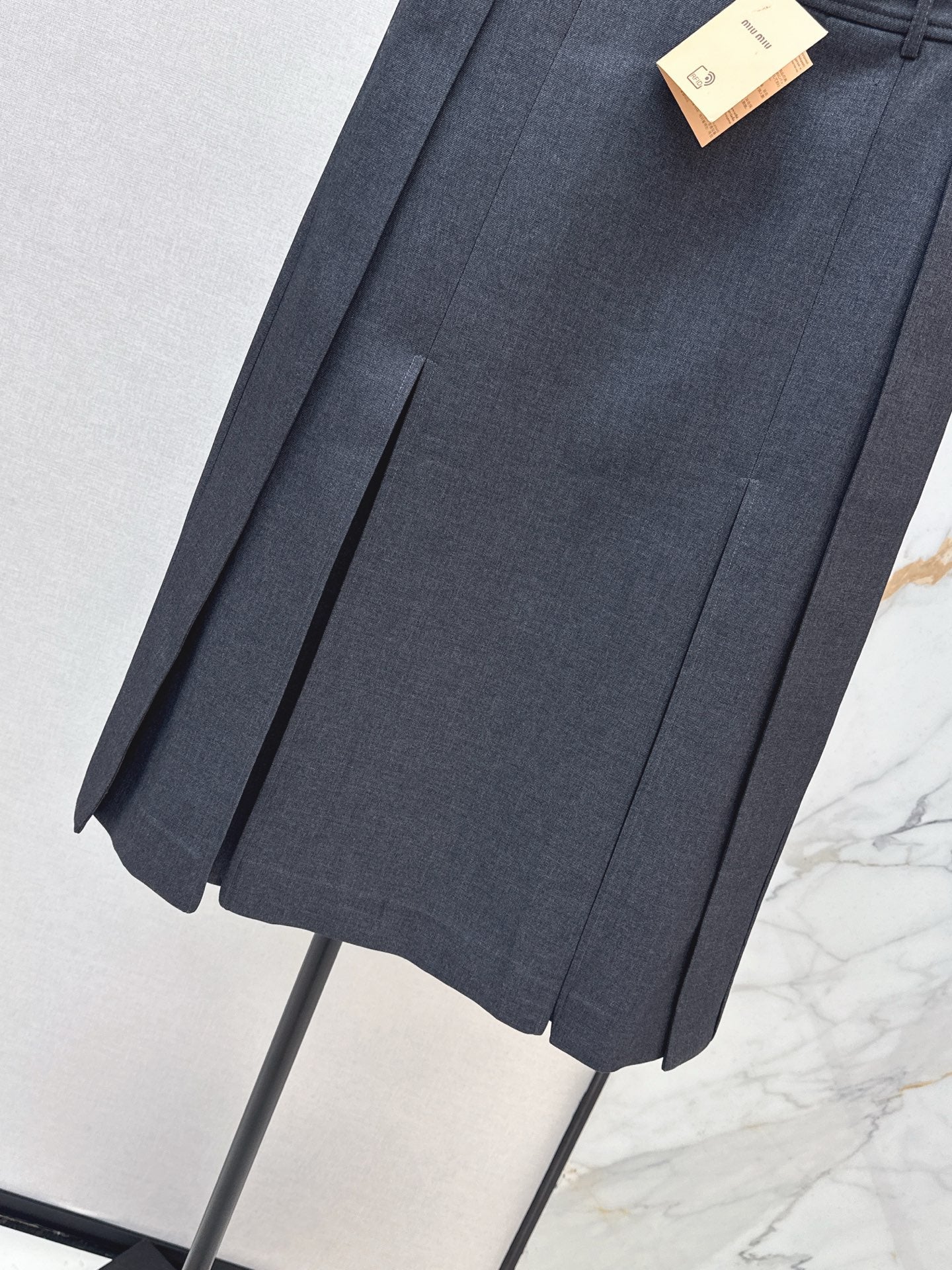 26SS NEW pleated skirt