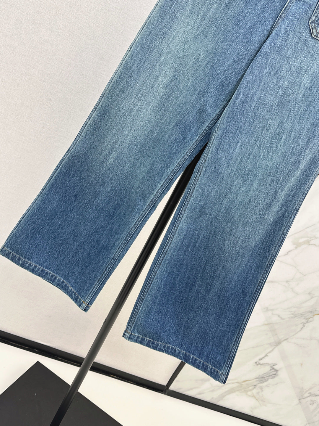 26SS NEUE Wide-Leg-Jeans