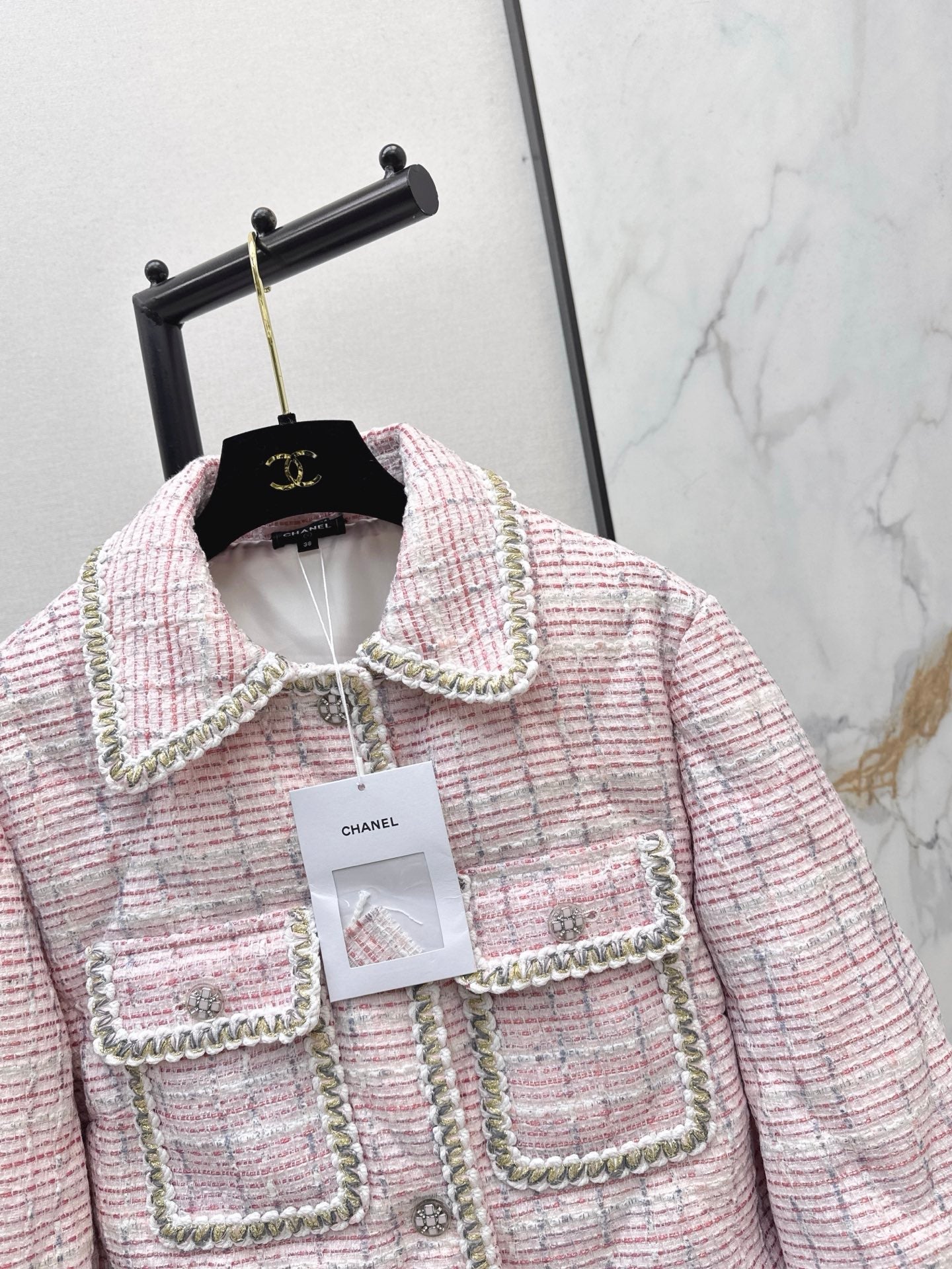 26SS NEUE Tweed-Daunenjacke