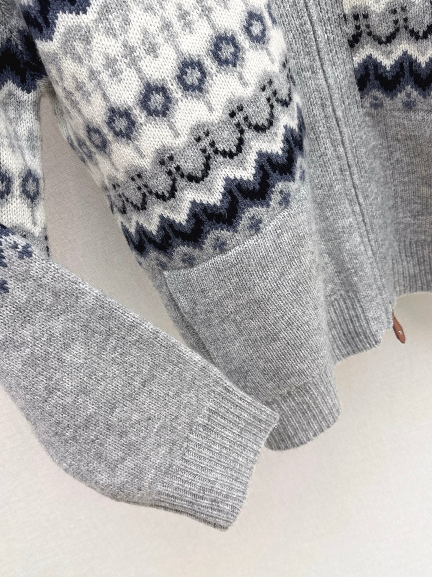 26SS NEUER Fair Isle Jacquard Cardigan
