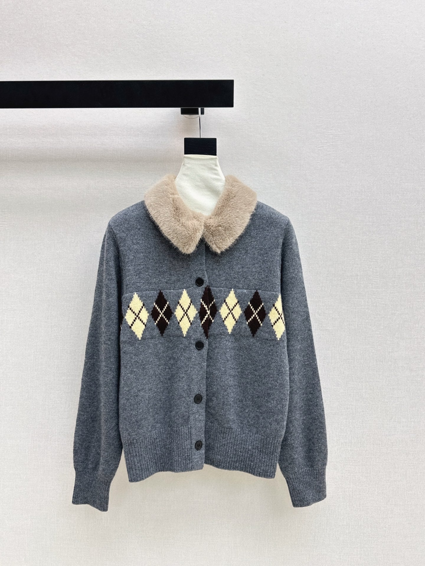 26SS NEW wool cardigan