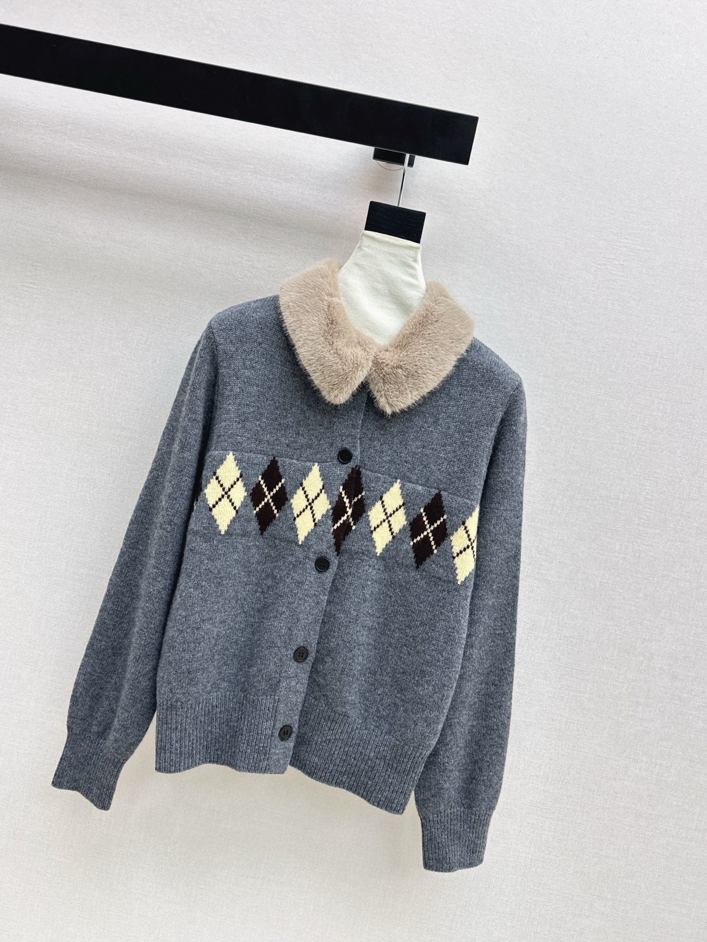 26SS NEW wool cardigan
