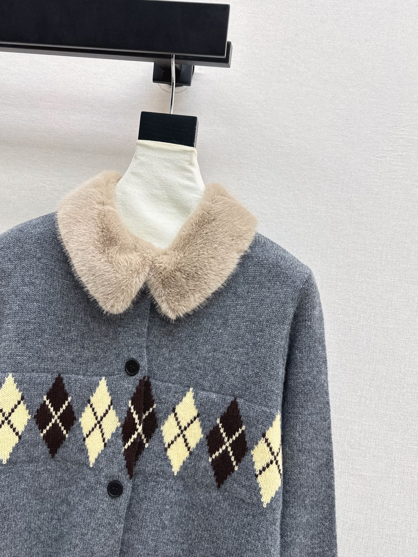 26SS NEW wool cardigan