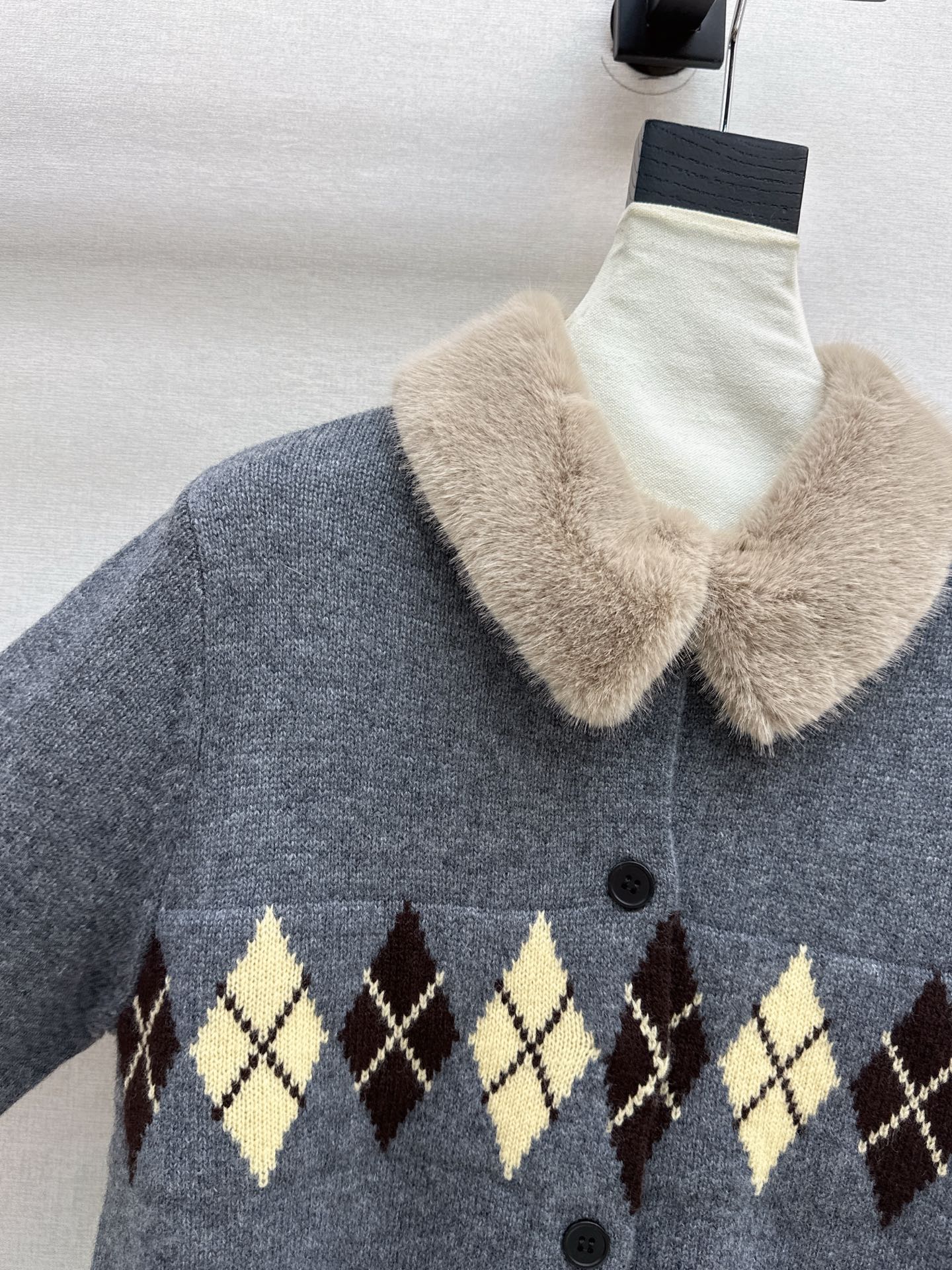 26SS NEW wool cardigan