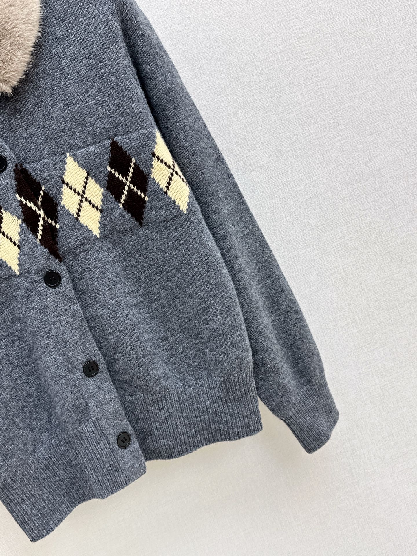 26SS NEW wool cardigan