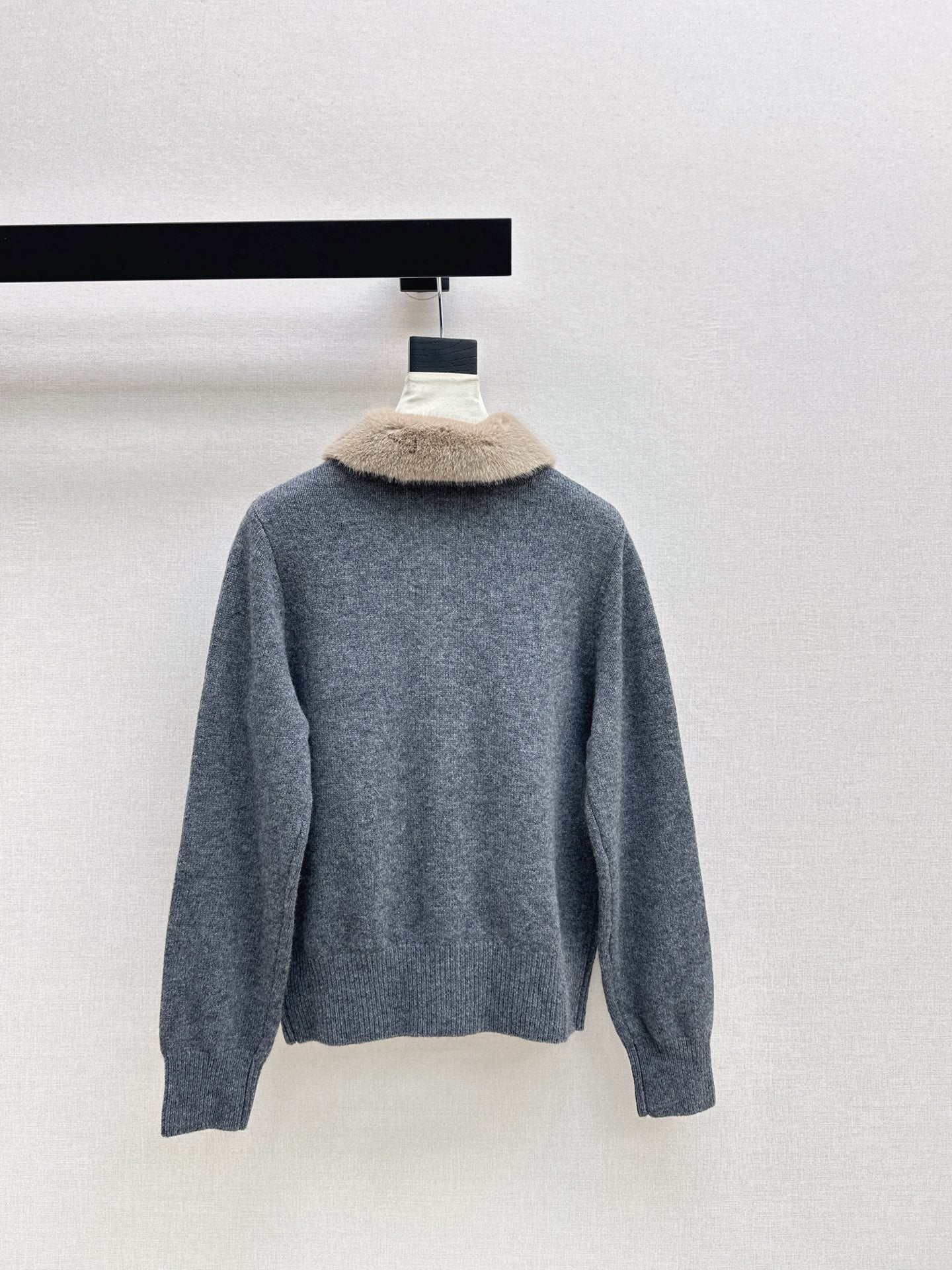 26SS NEW wool cardigan