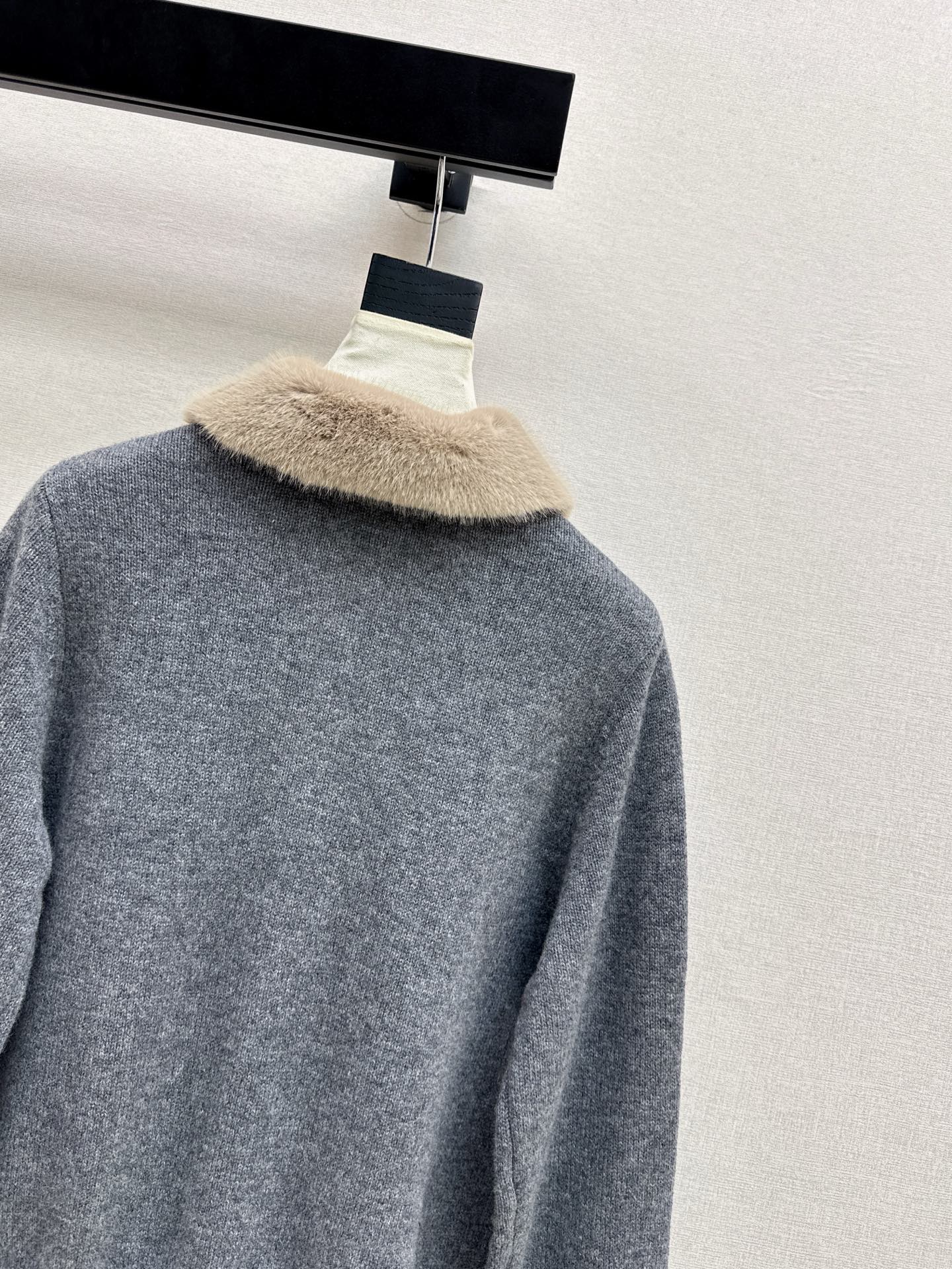 26SS NEW wool cardigan
