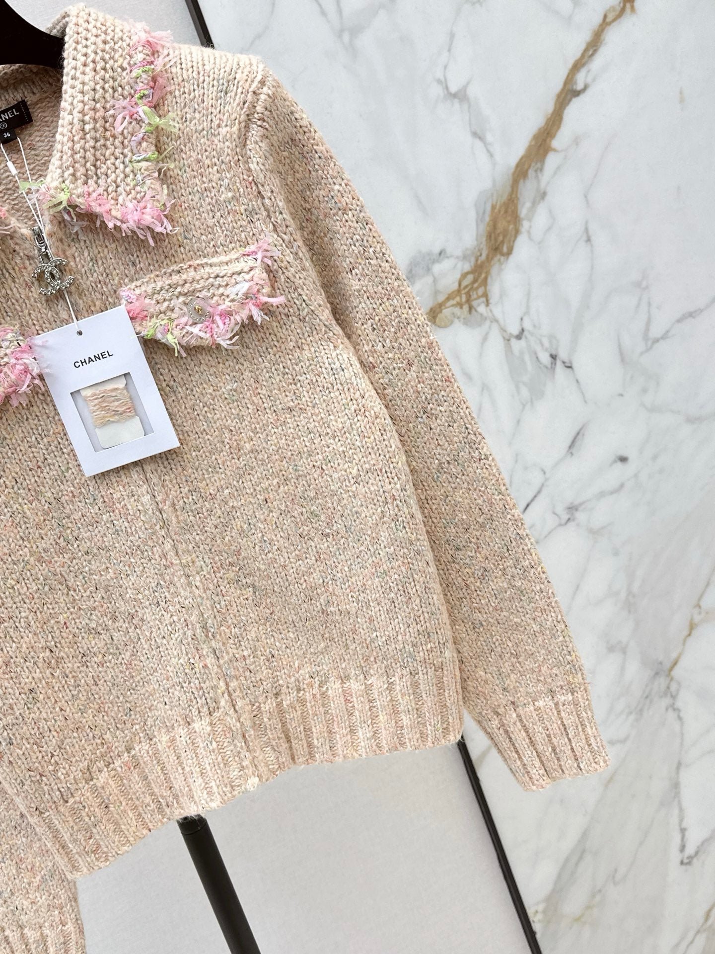 26SS NEUER Vintage-Cardigan