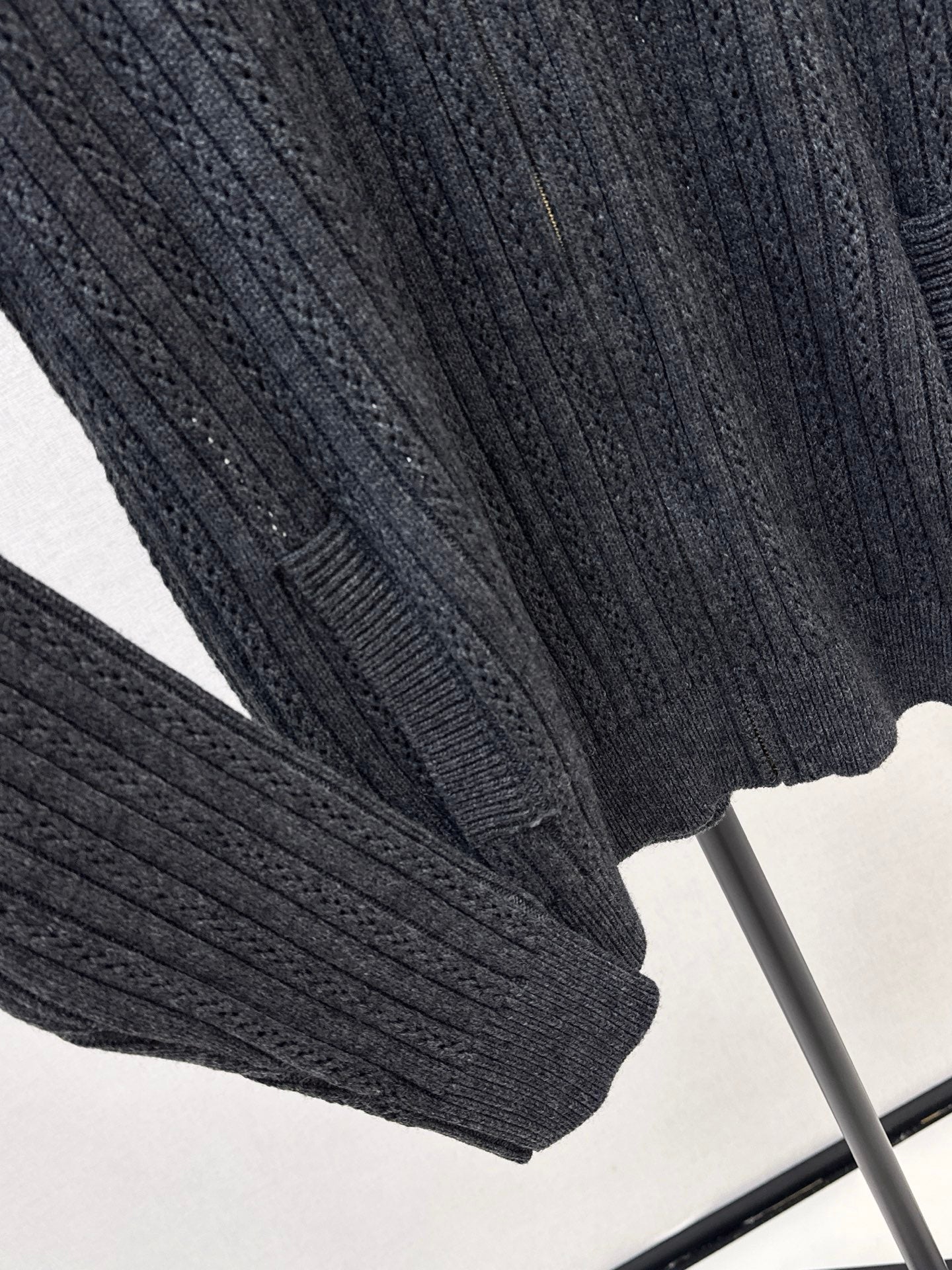 26SS NEUER Strickcardigan