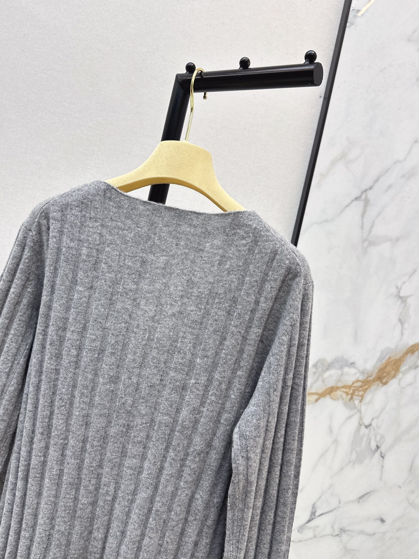 26SS NEW wool sweater